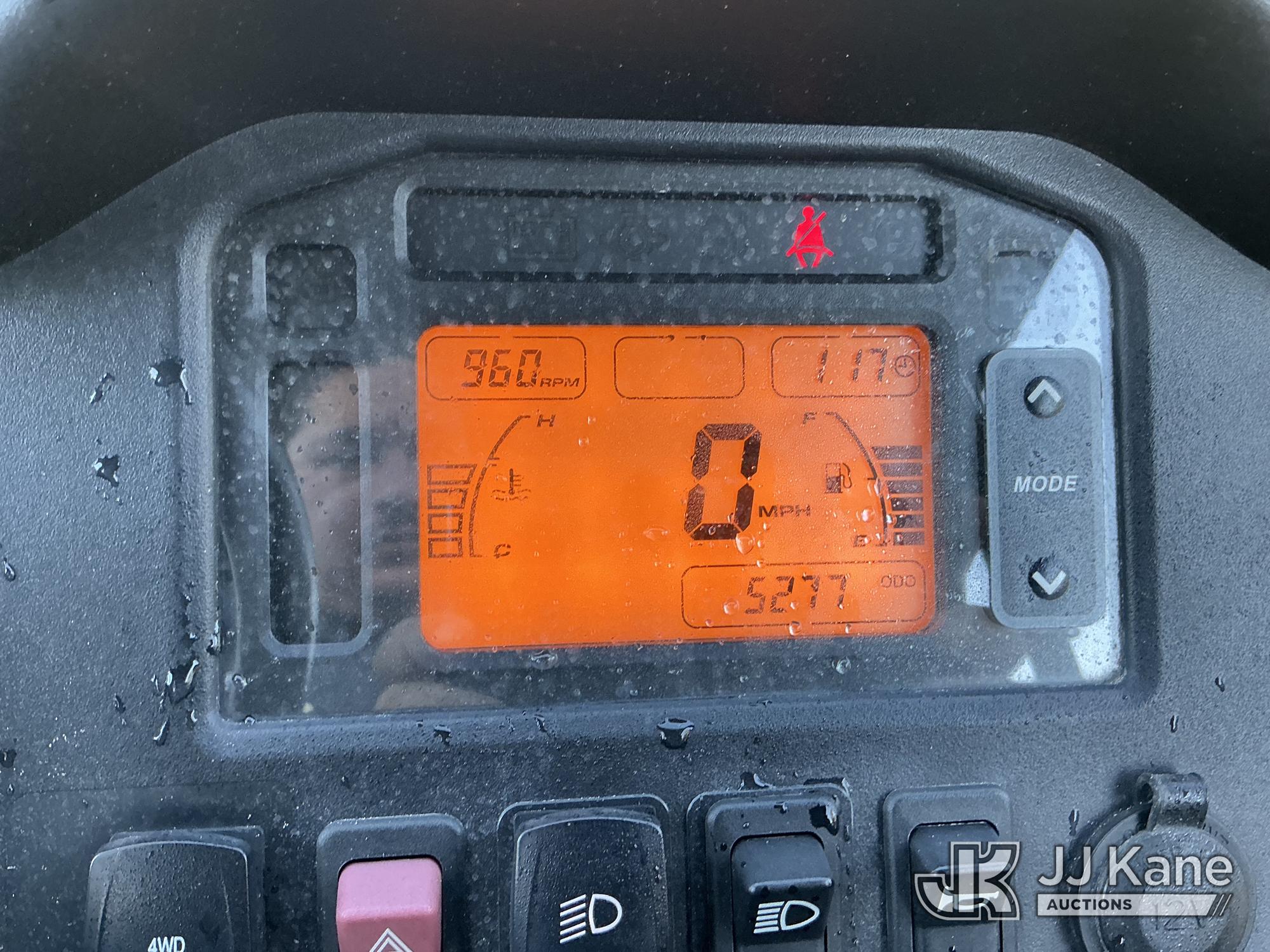 2015 John Deere GATOR XUV825E