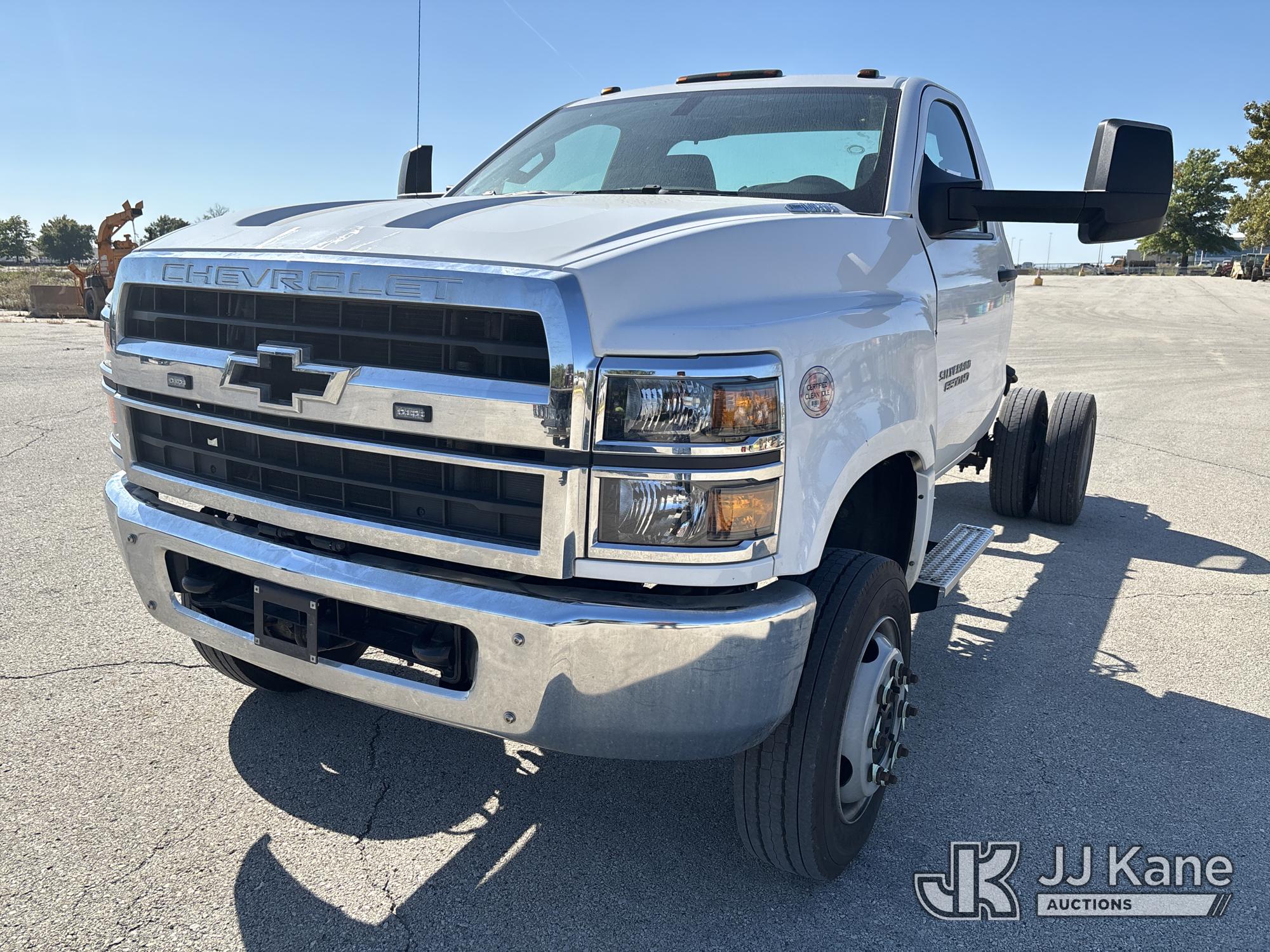 Photo of 2024 Chevrolet Silverado Medium Duty