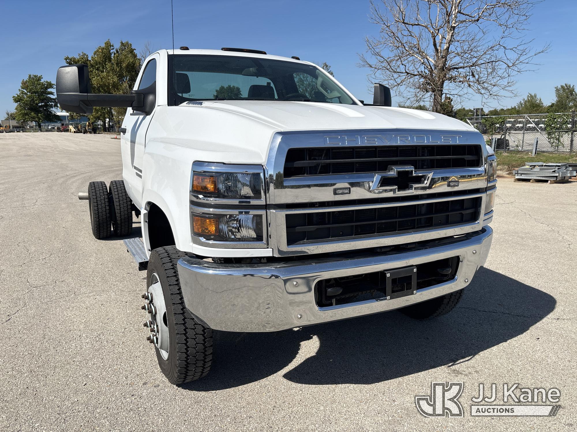 2024 Chevrolet SILVERADO MEDIUM DUTY
