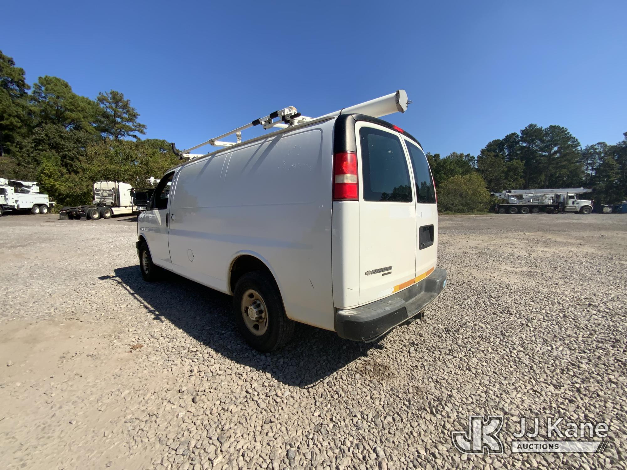 2013 Chevrolet EXPRESS G2500