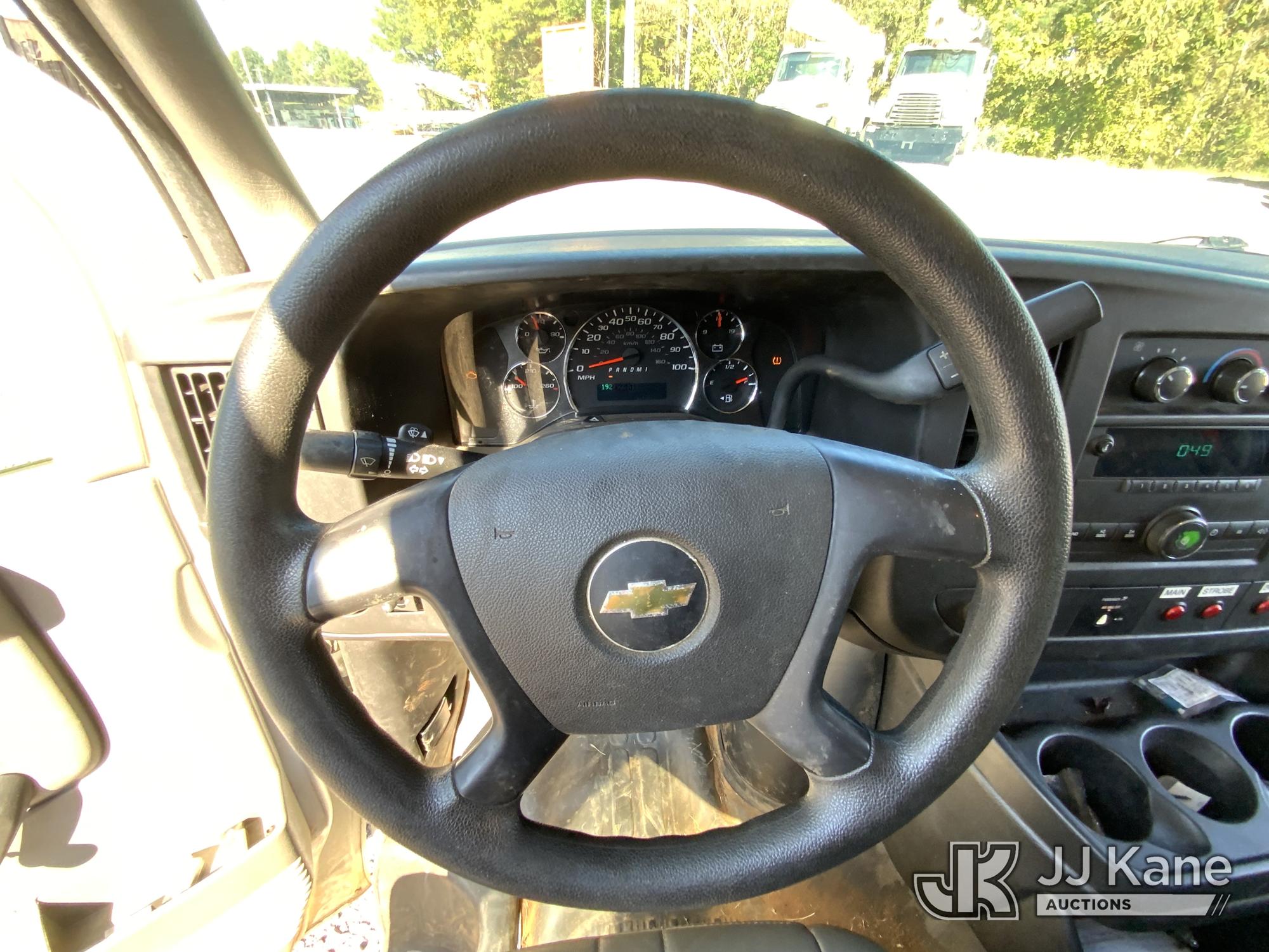 2013 Chevrolet EXPRESS G2500