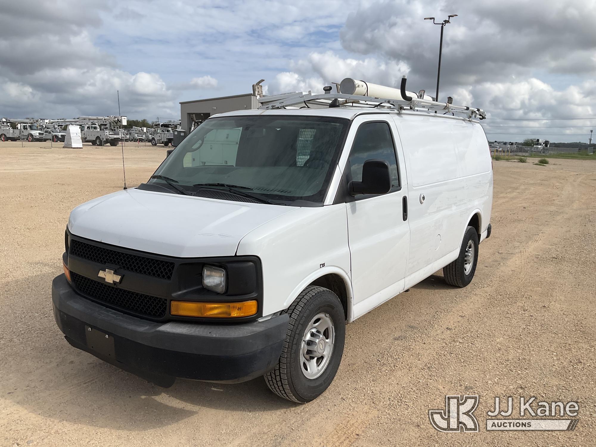 Photo of 2013 Chevrolet Express G2500