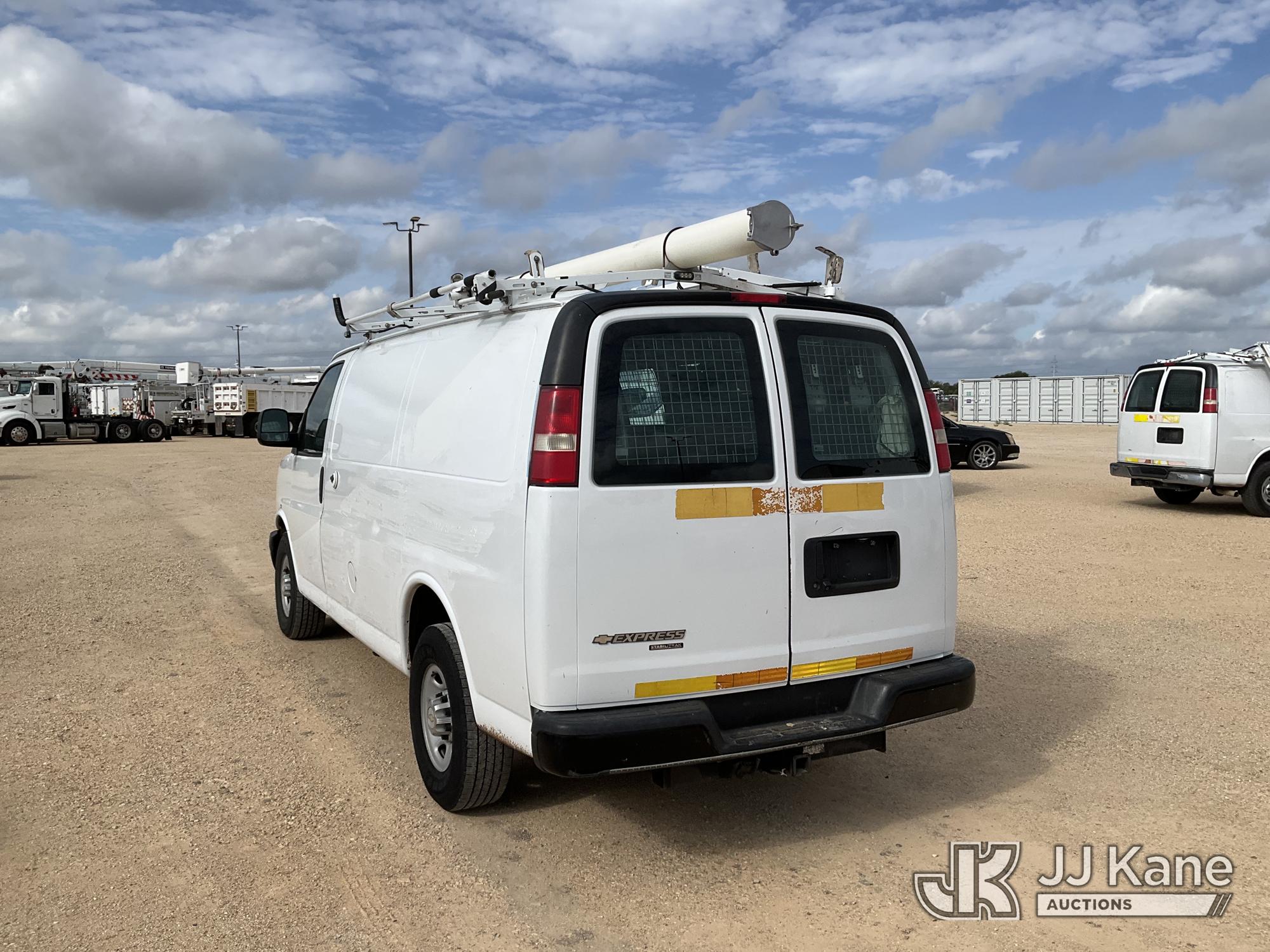 2013 Chevrolet EXPRESS G2500