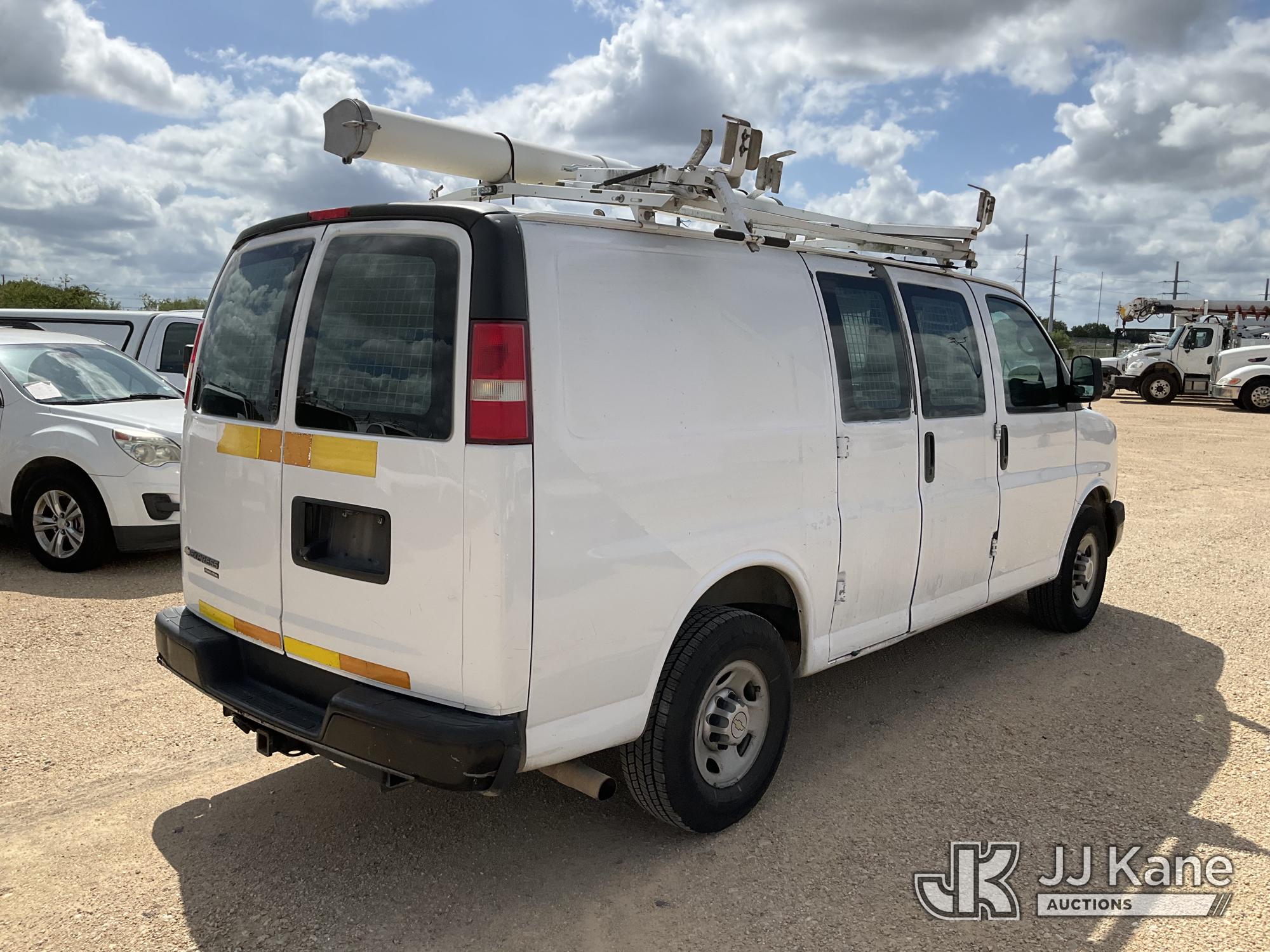 2013 Chevrolet EXPRESS G2500