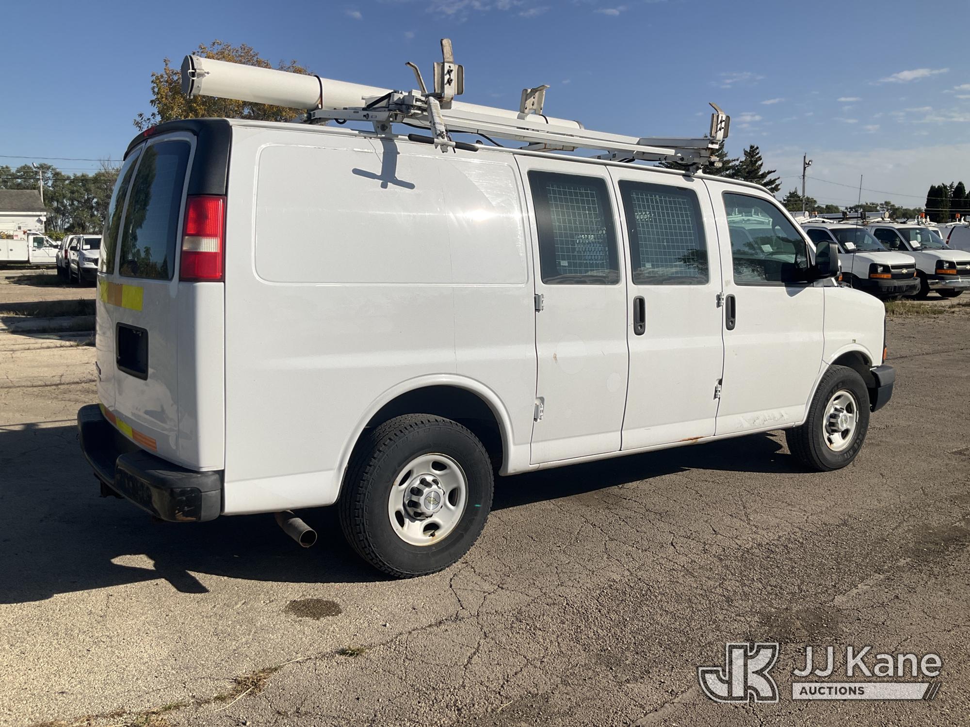 2013 Chevrolet EXPRESS G2500