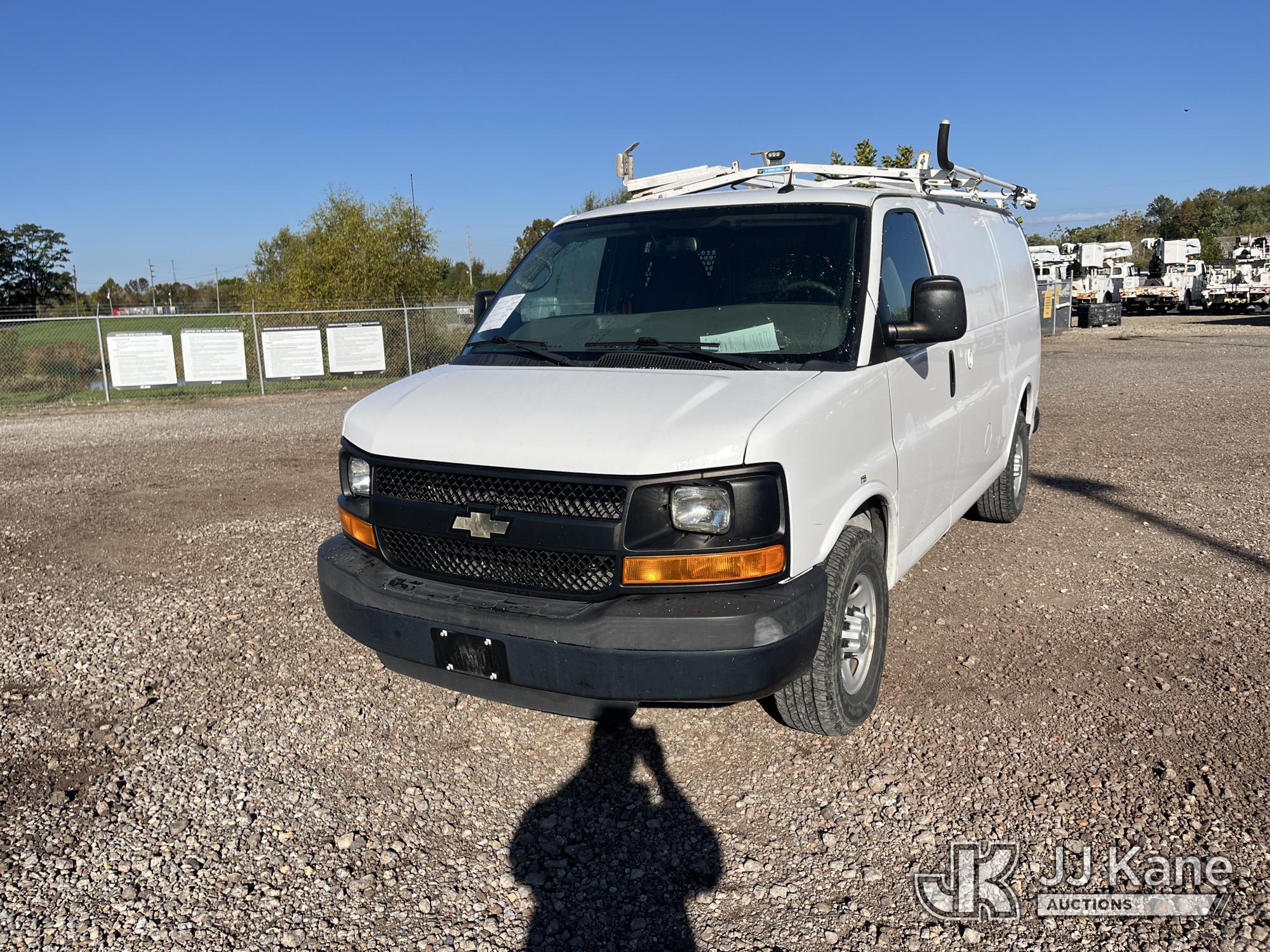 Photo of 2015 Chevrolet Express G2500