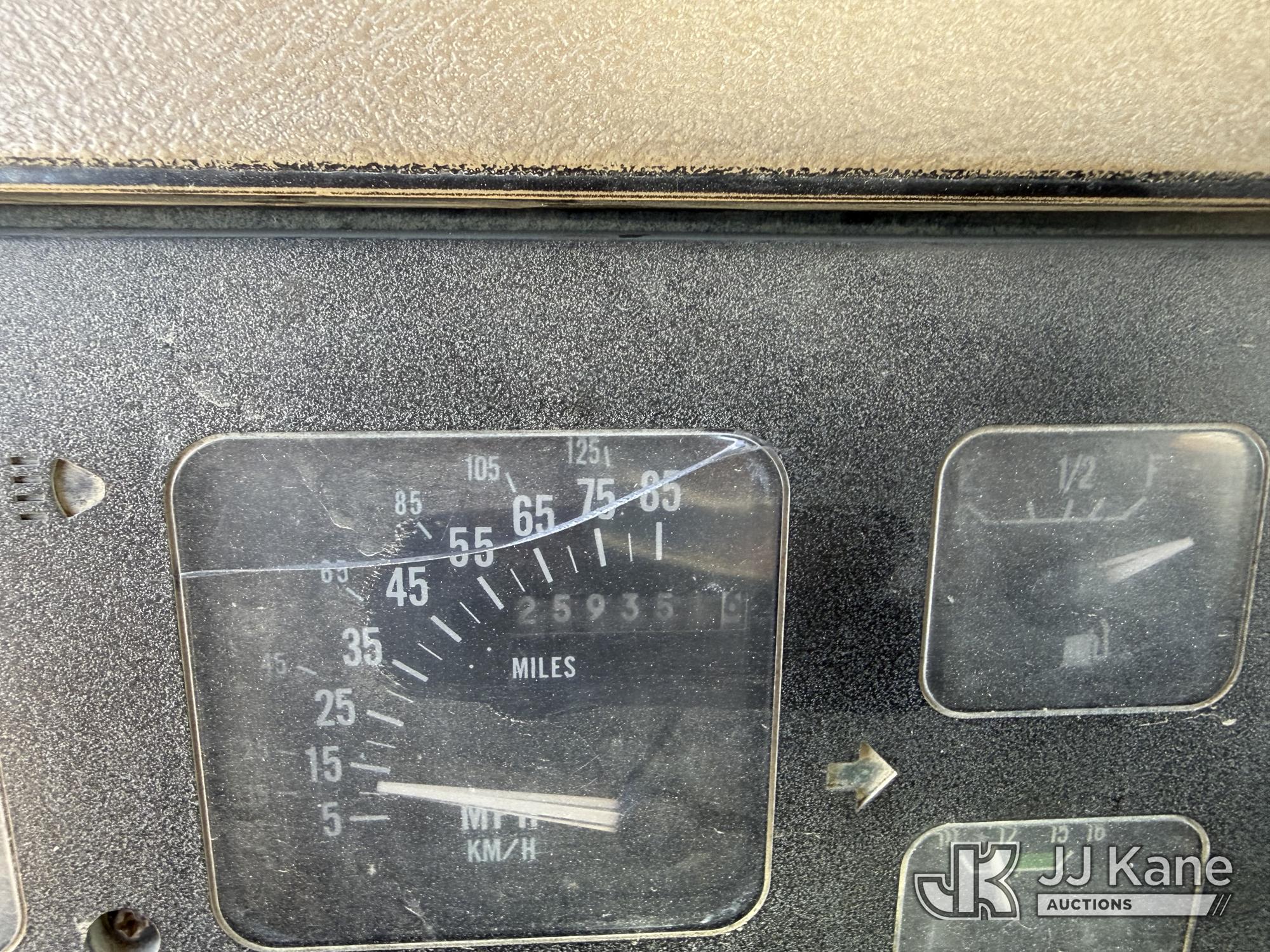 1991 International F2574