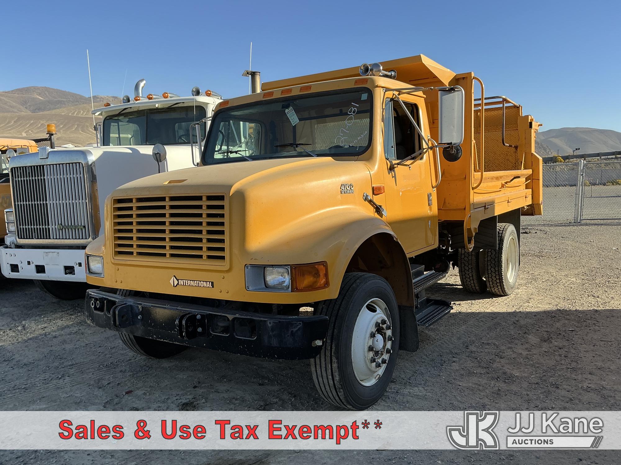 Photo of 1996 International 4700