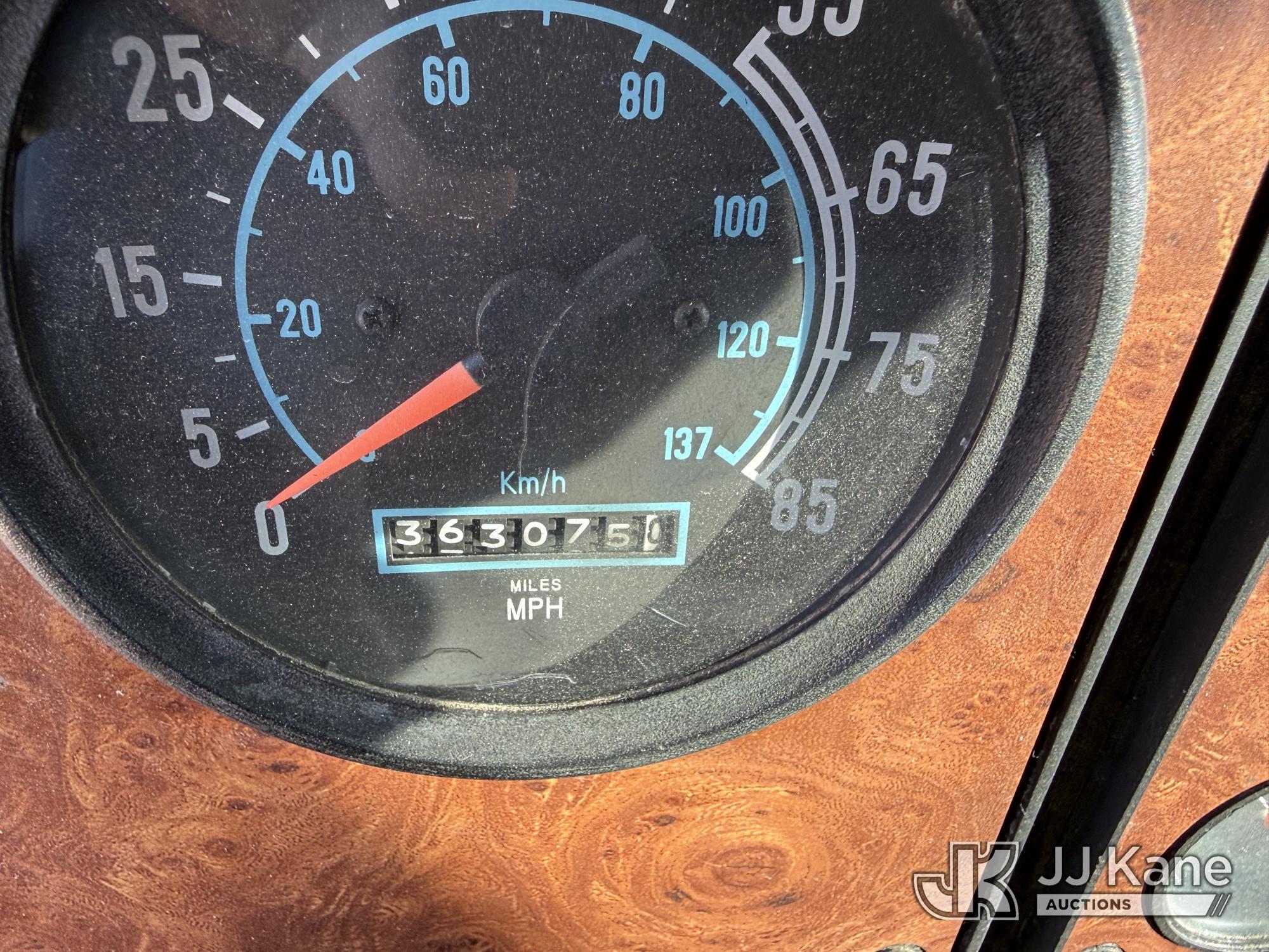 1993 International 9300