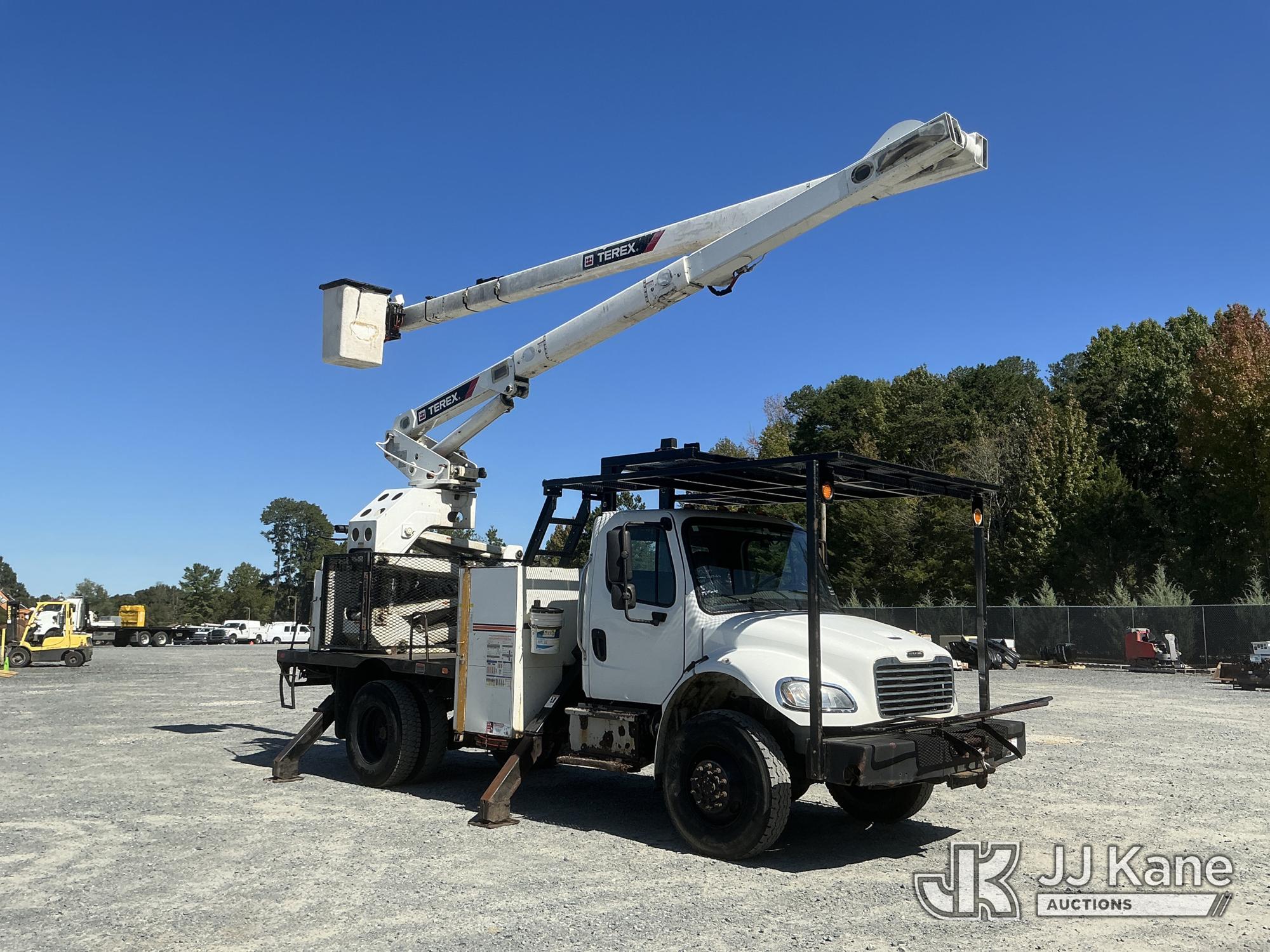 2017 Freightliner M2 106 4X4