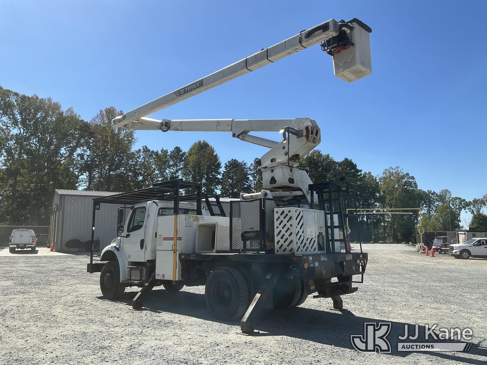 2017 Freightliner M2 106 4X4