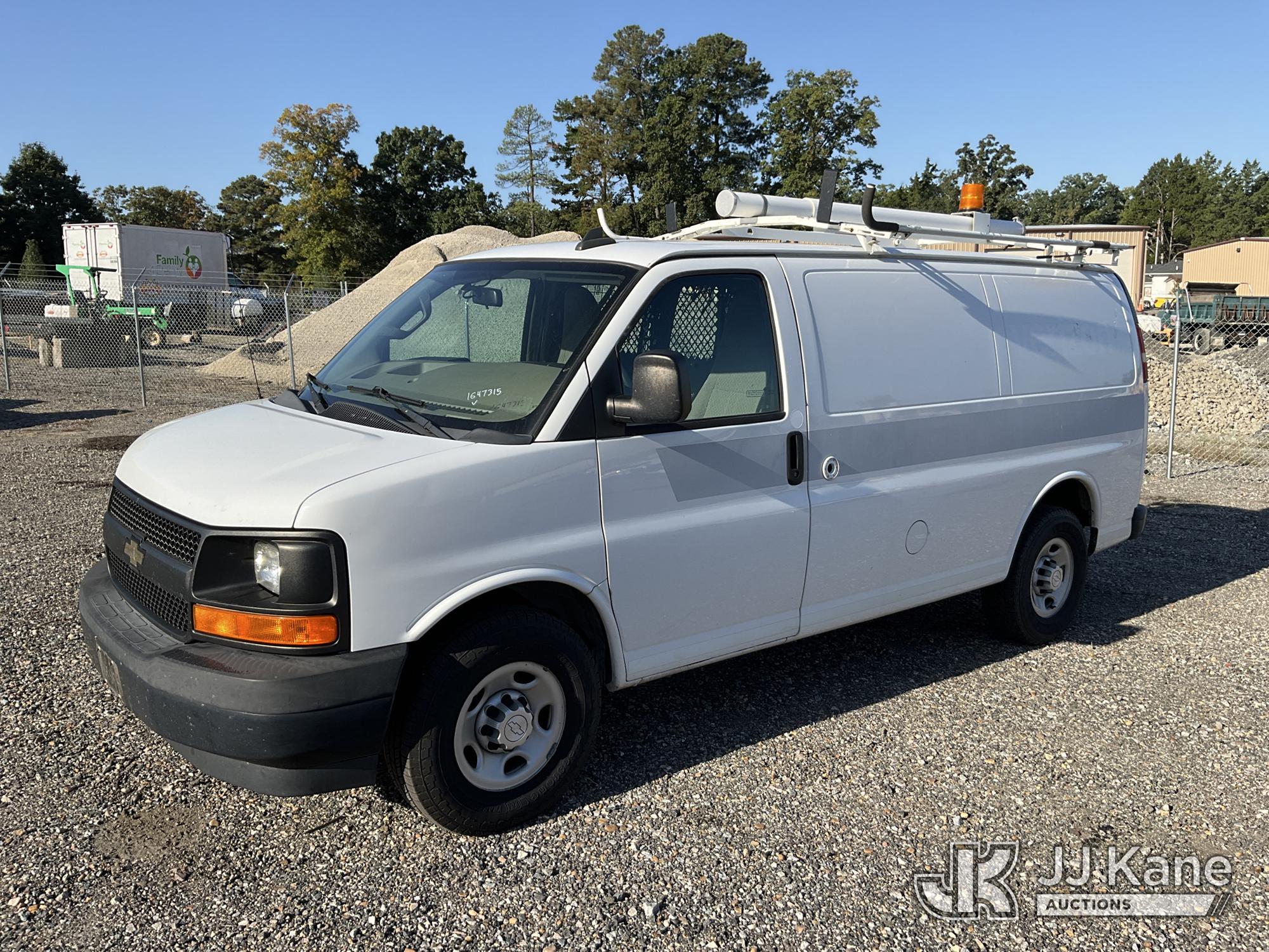 Photo of 2017 Chevrolet Express G2500
