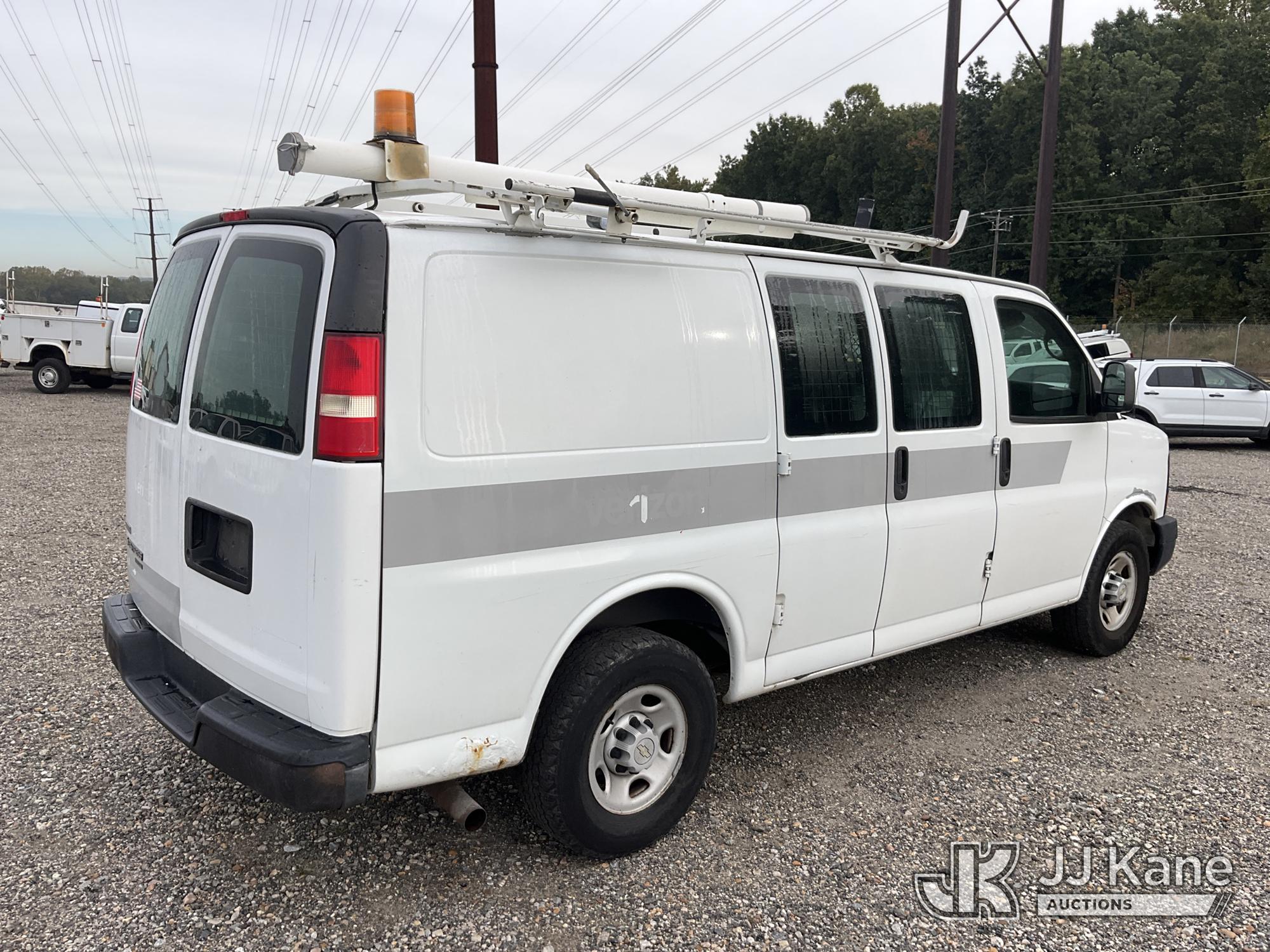 2011 Chevrolet EXPRESS 2500