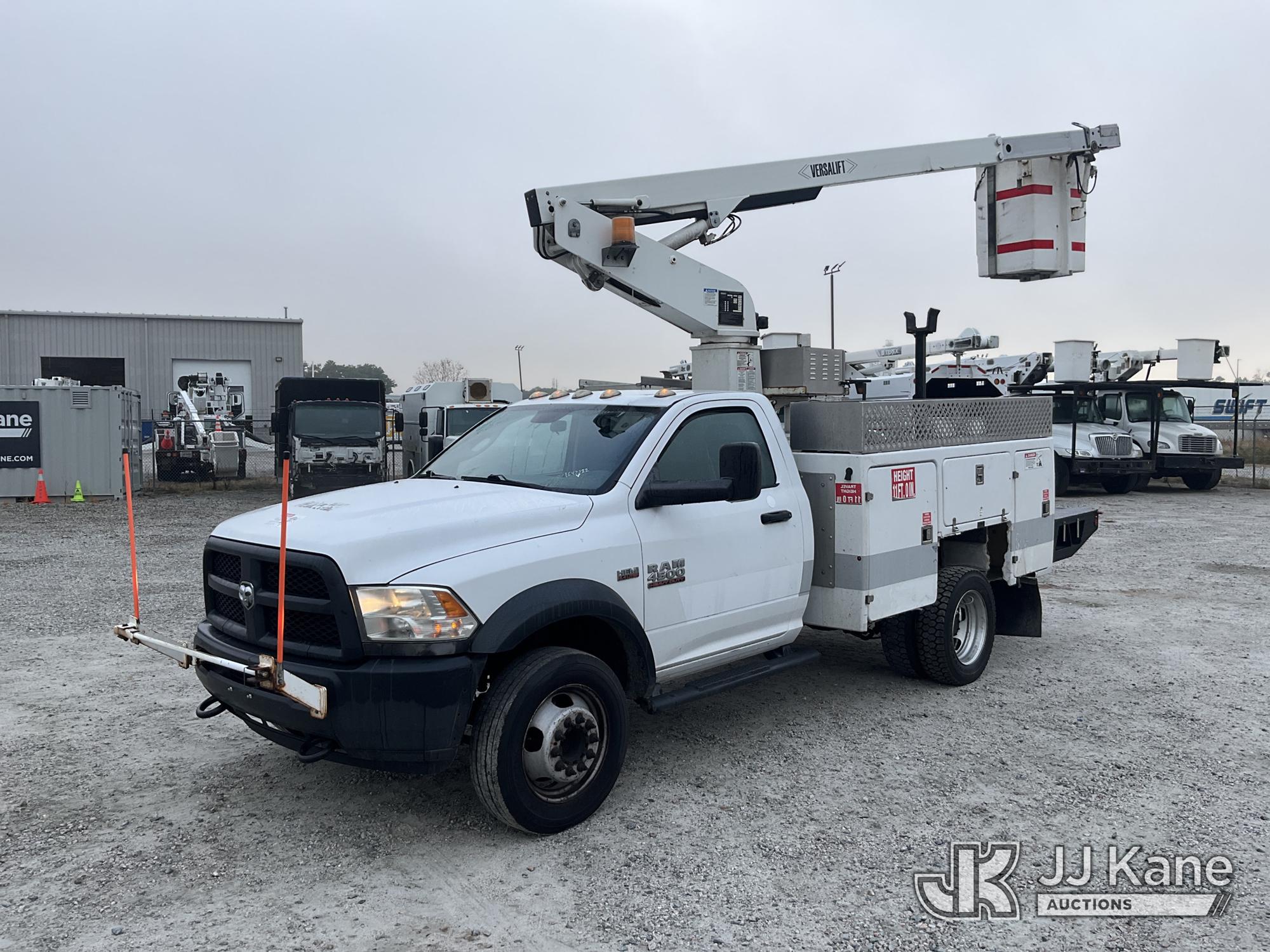 Versalift TEL29N-03 Telescopic Non-Insulated Bucket Truck On 2014 RAM 4500 Service Truck (1647322)