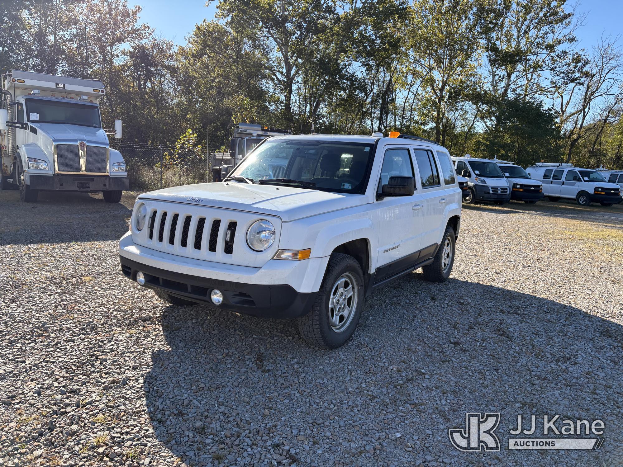 2014 Jeep Patriot 4x4 4-Door Sport Utility Vehicle (1647338)