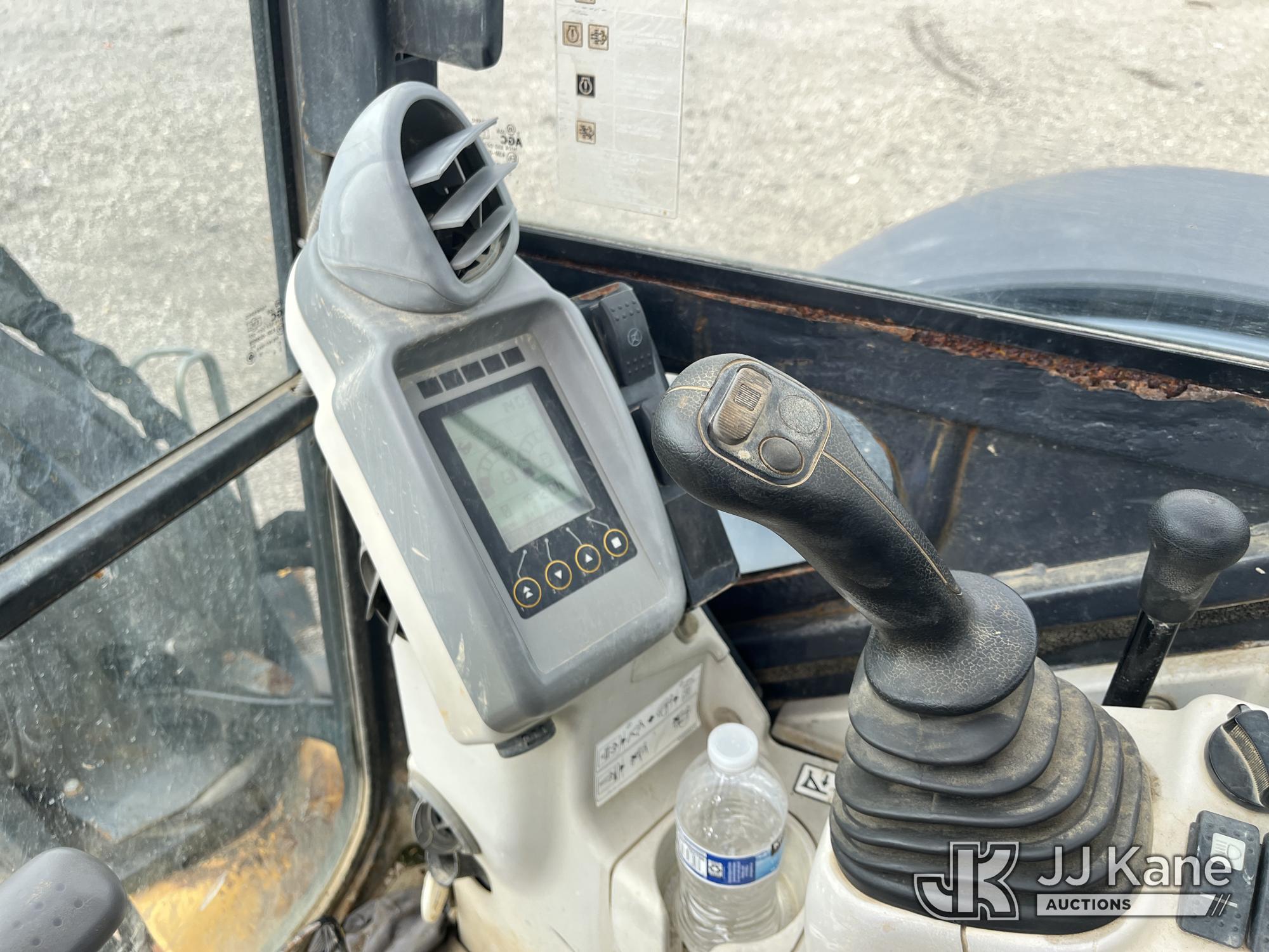 2015 John Deere 60G