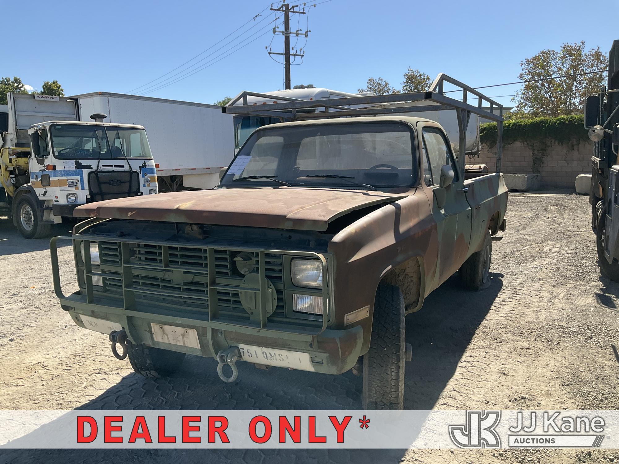 Photo of 1986 Chevrolet D30