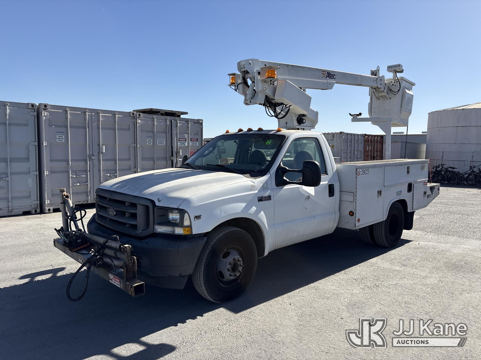 Photo of 2004 Ford F-350 SD