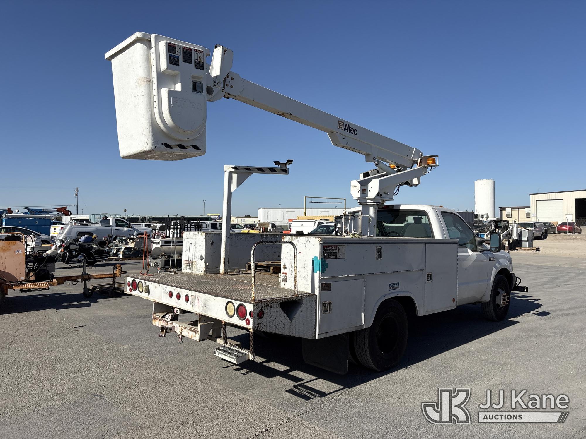 2004 Ford F-350 SD