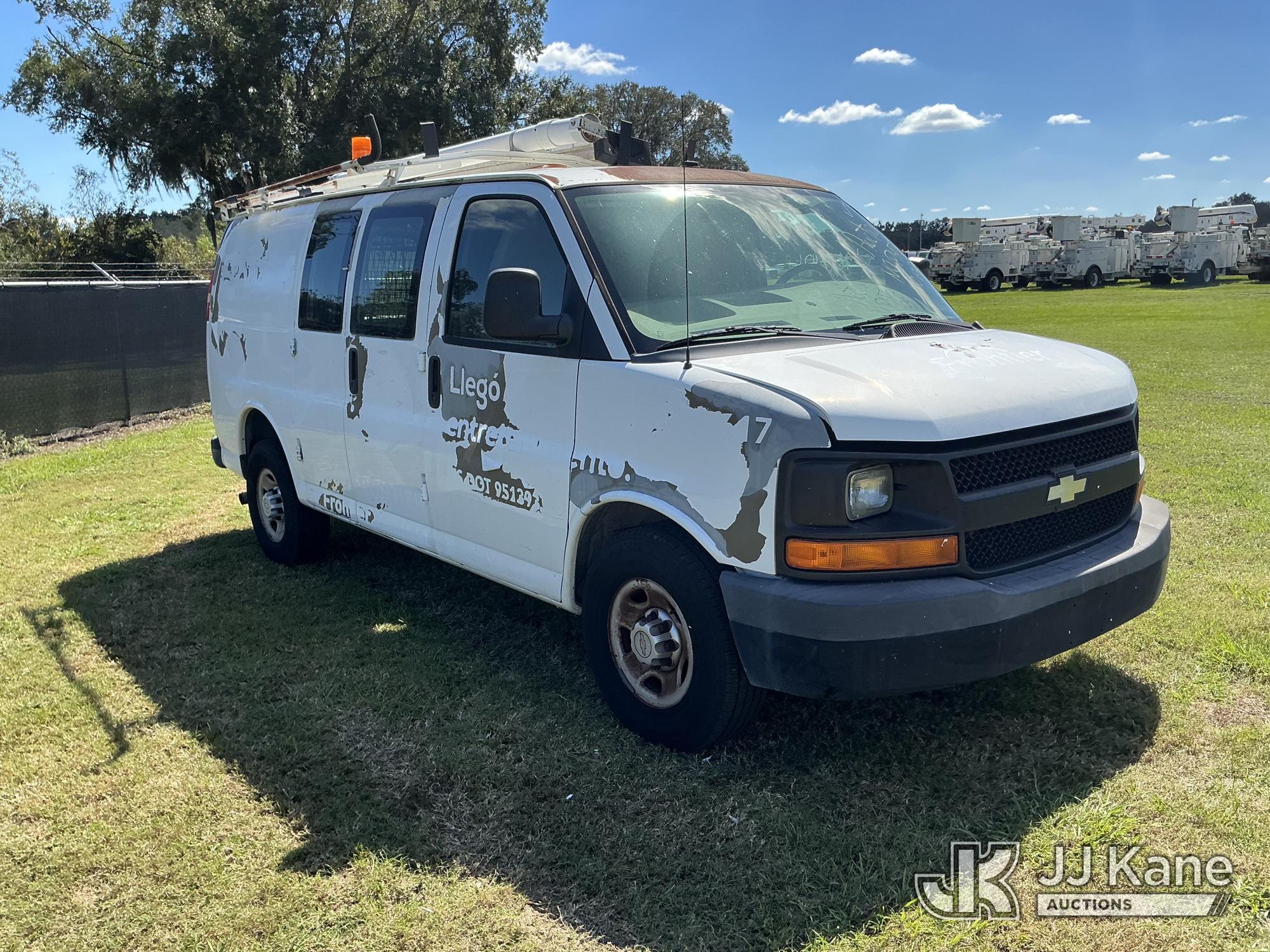 2011 Chevrolet EXPRESS G2500
