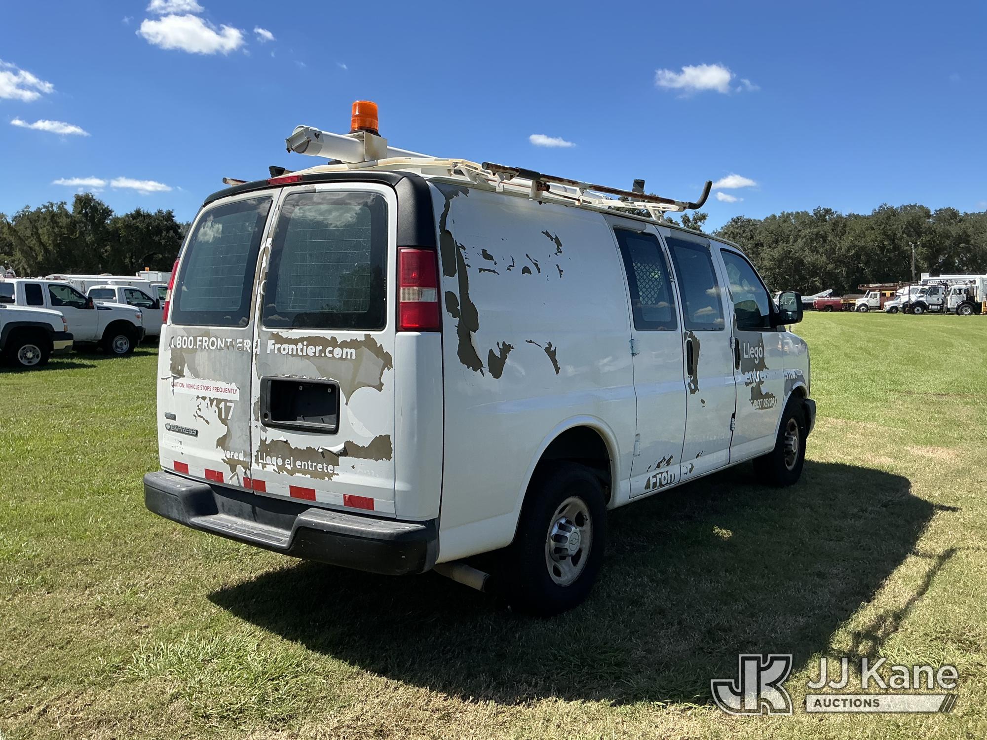 2011 Chevrolet EXPRESS G2500