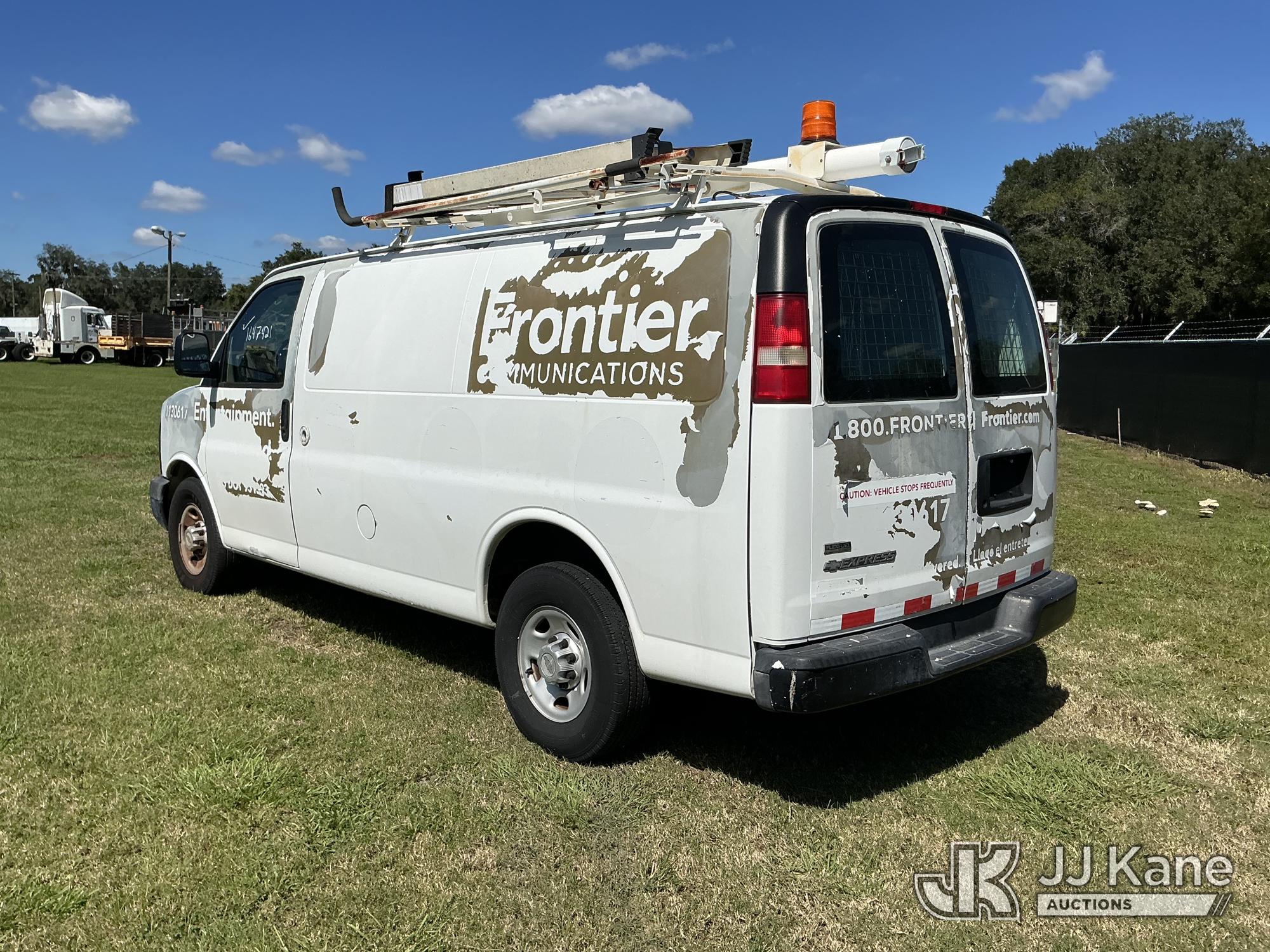 2011 Chevrolet EXPRESS G2500