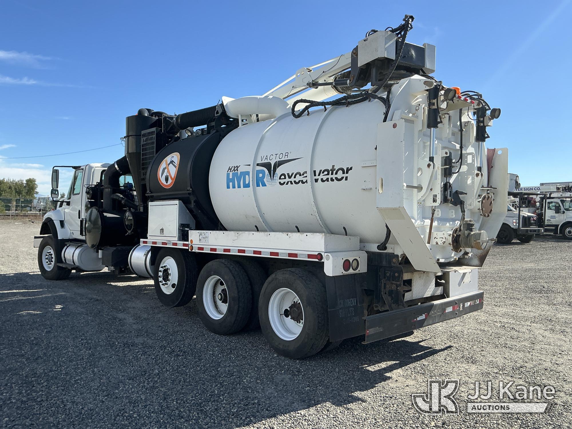 2011 International WORKSTAR 7600