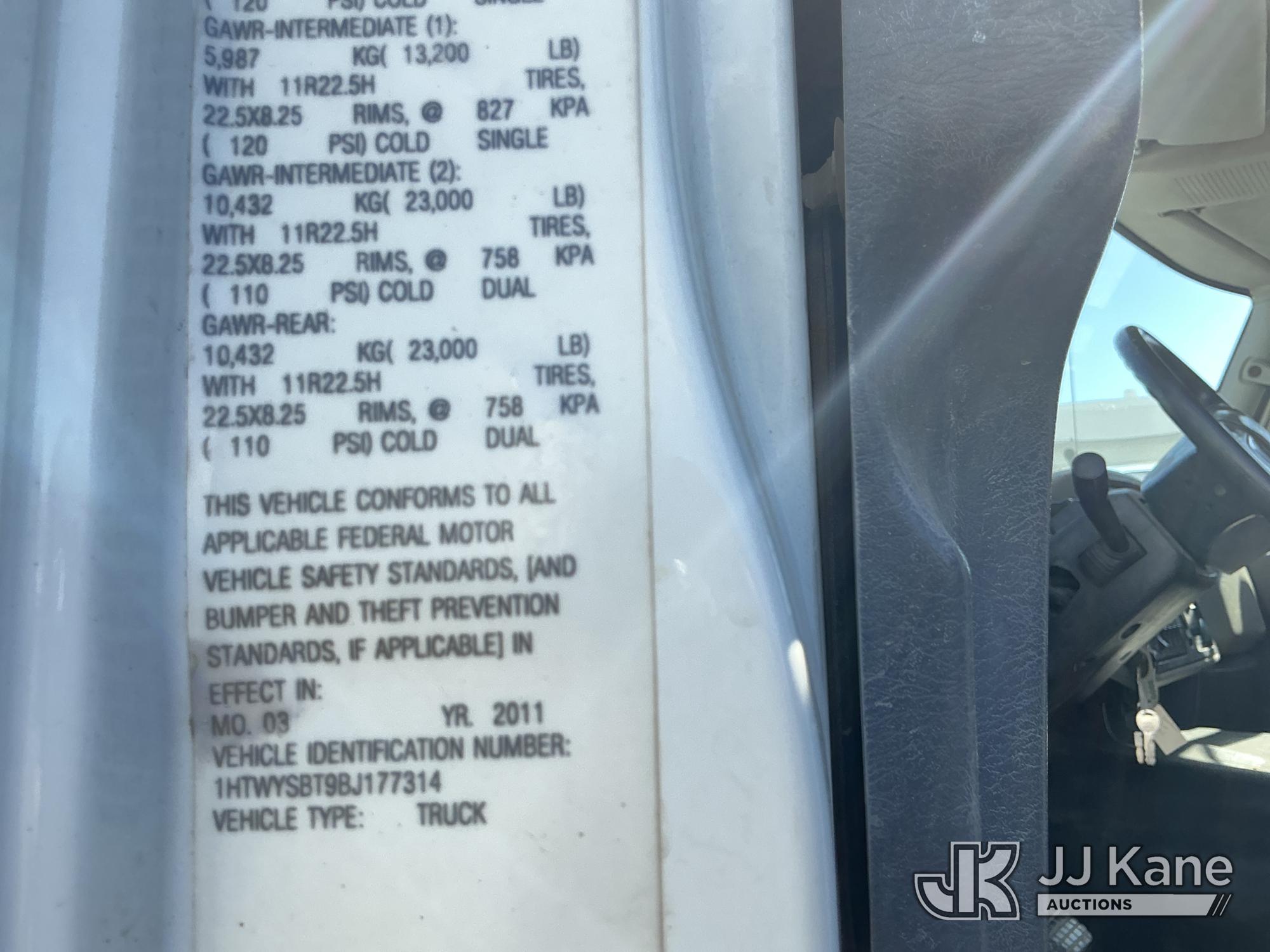 2011 International WORKSTAR 7600