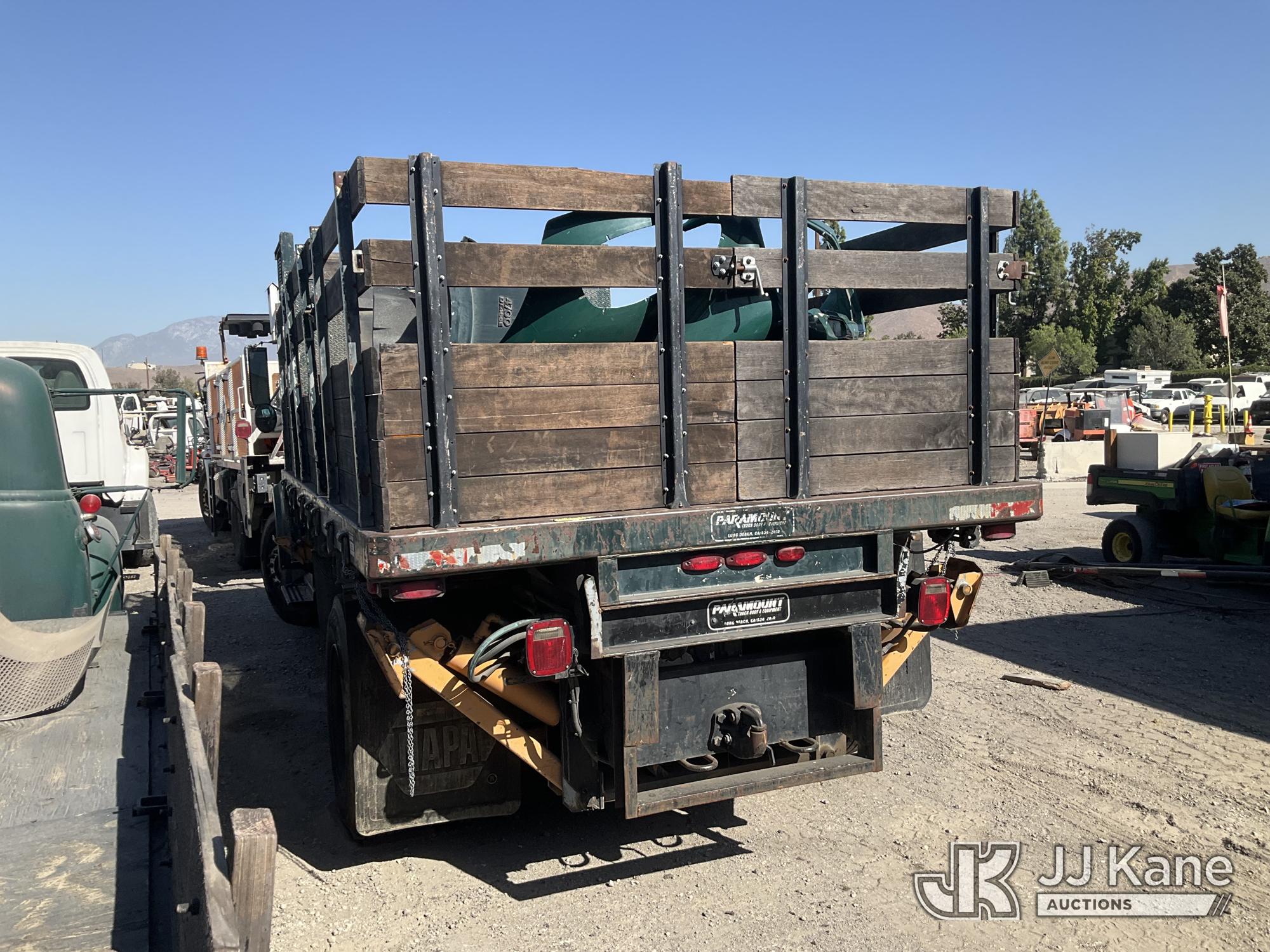 2001 International 4700