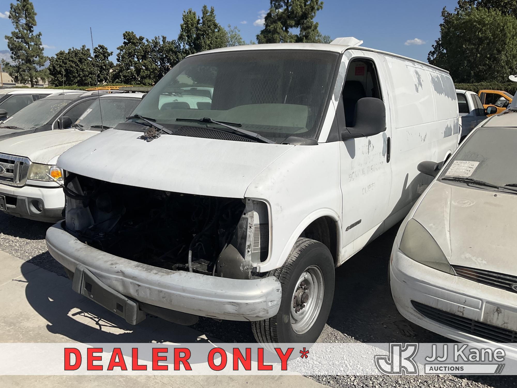 Photo of 1999 Chevrolet Express