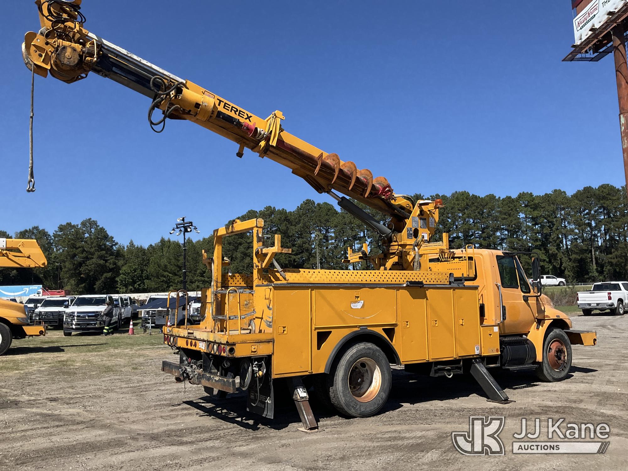 2010 International 4300