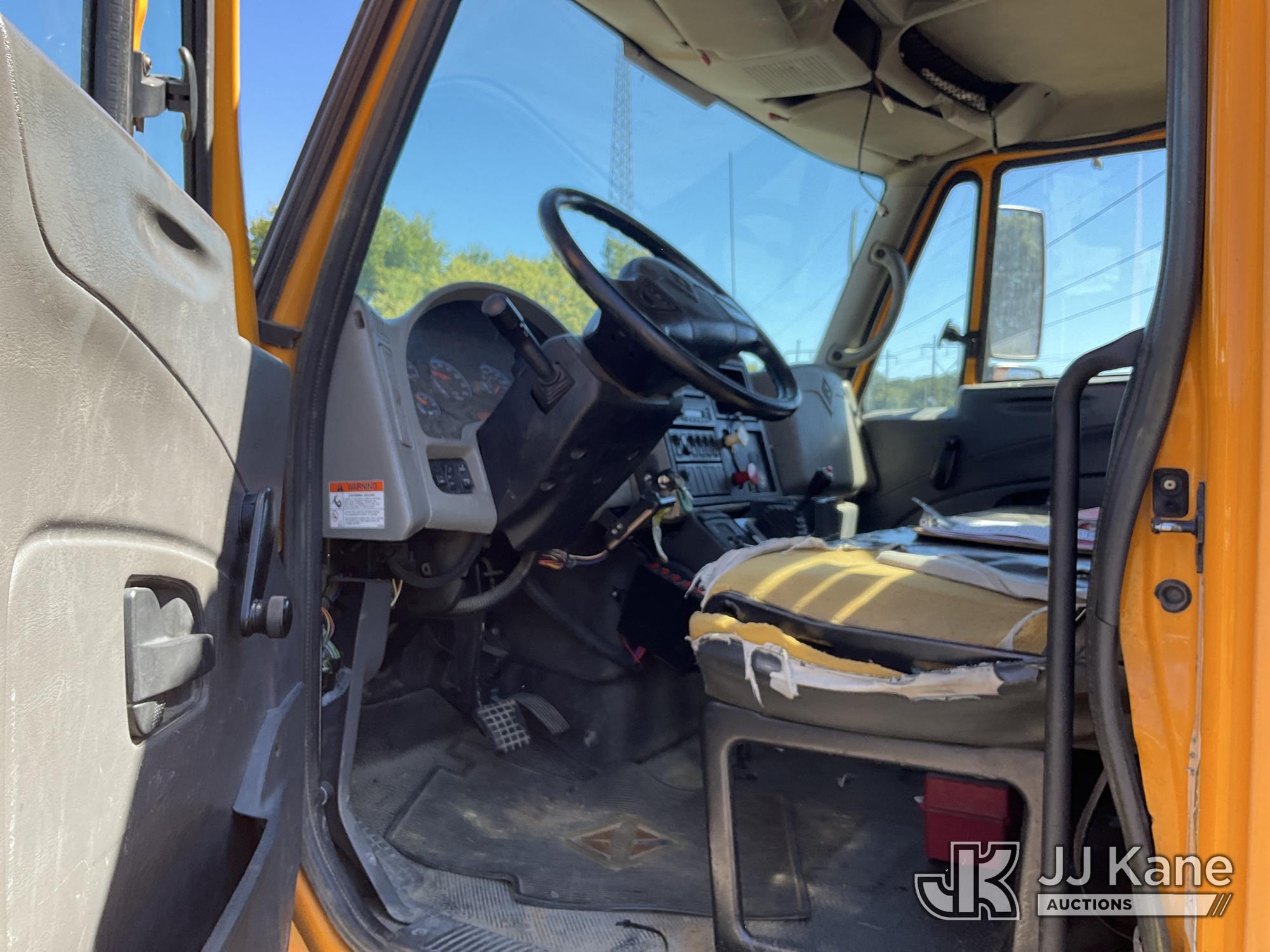 2010 International 4300