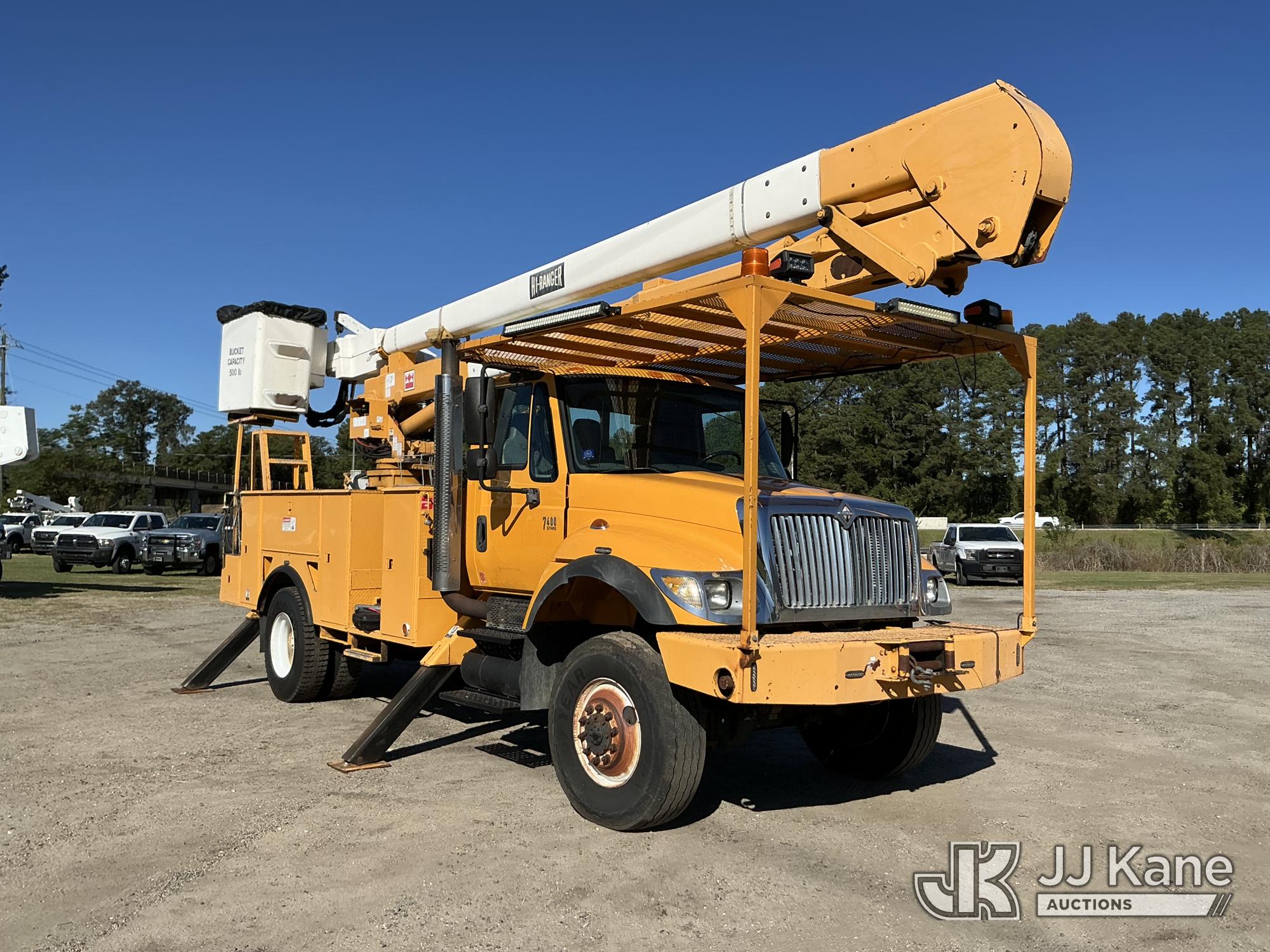 2002 International 7400 4X4