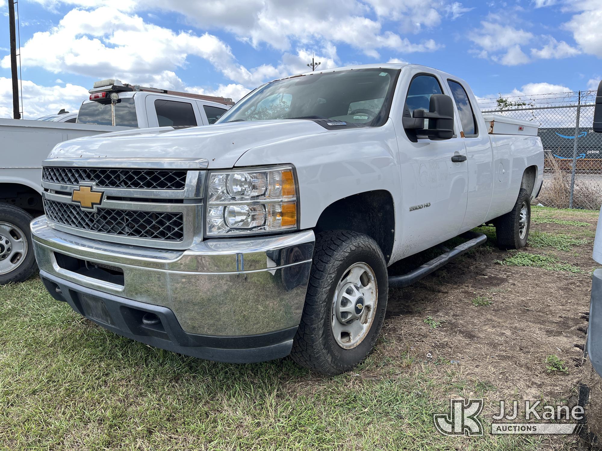 Photo of 2013 Chevrolet Silverado 2500HD