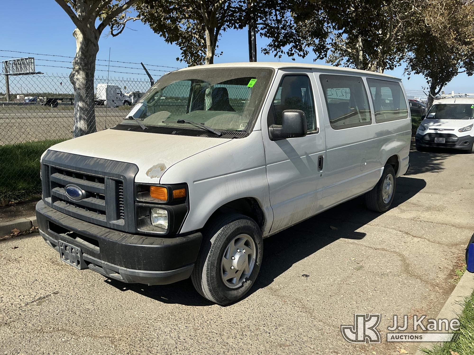 Photo of 2013 Ford Econoline