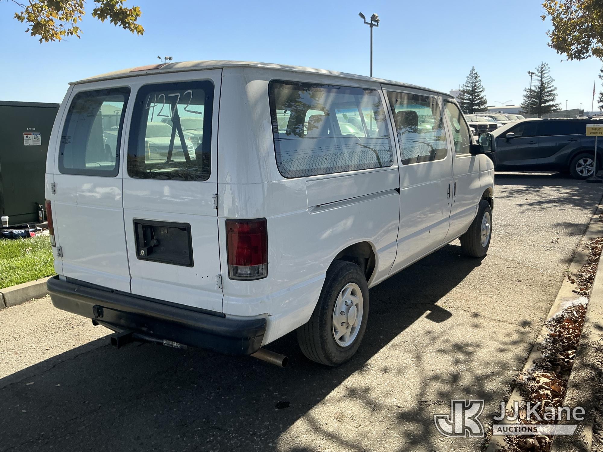 2013 Ford ECONOLINE