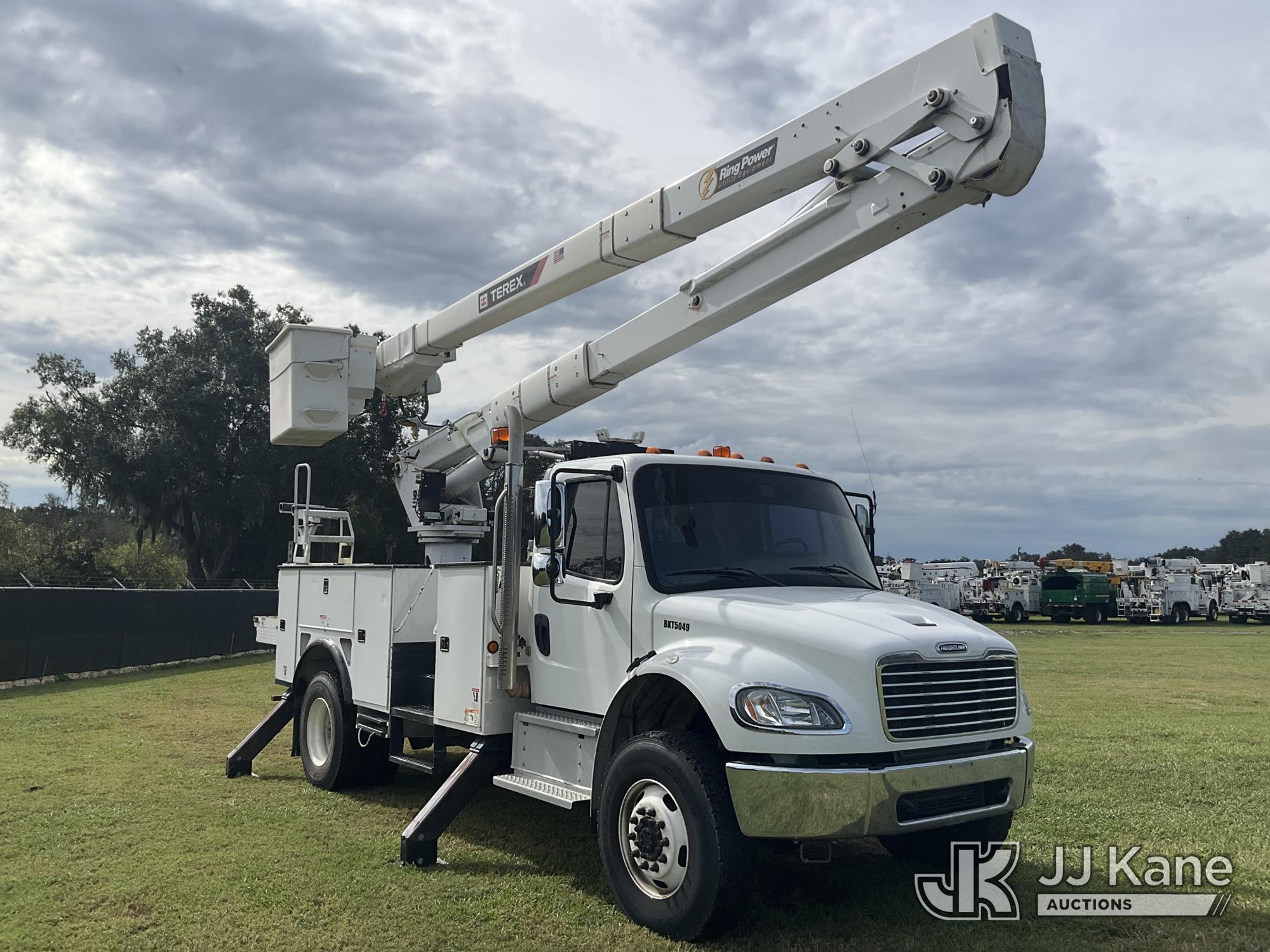 2021 Freightliner M2 106 4x4