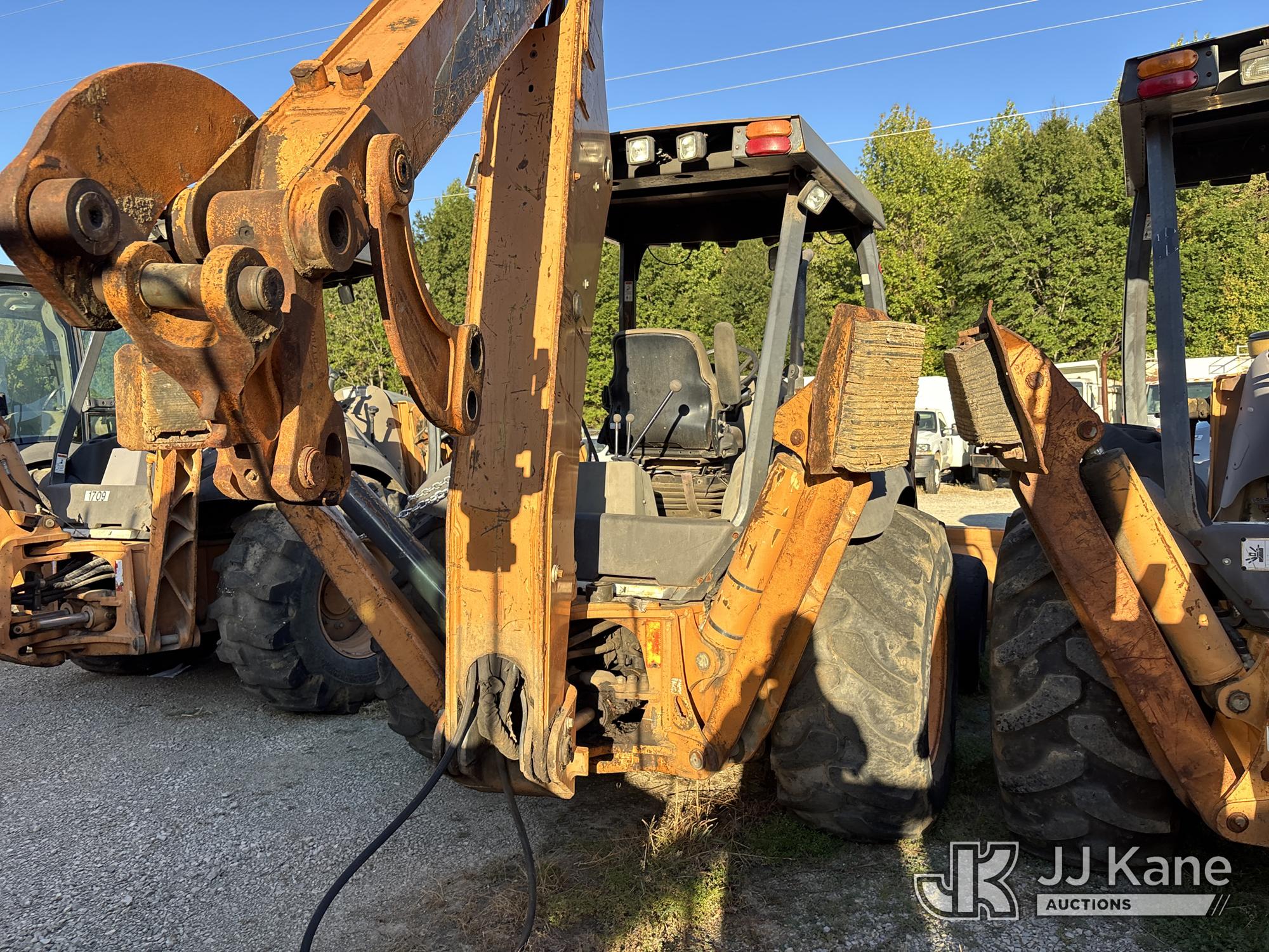 2011 Case 590 SUPER N