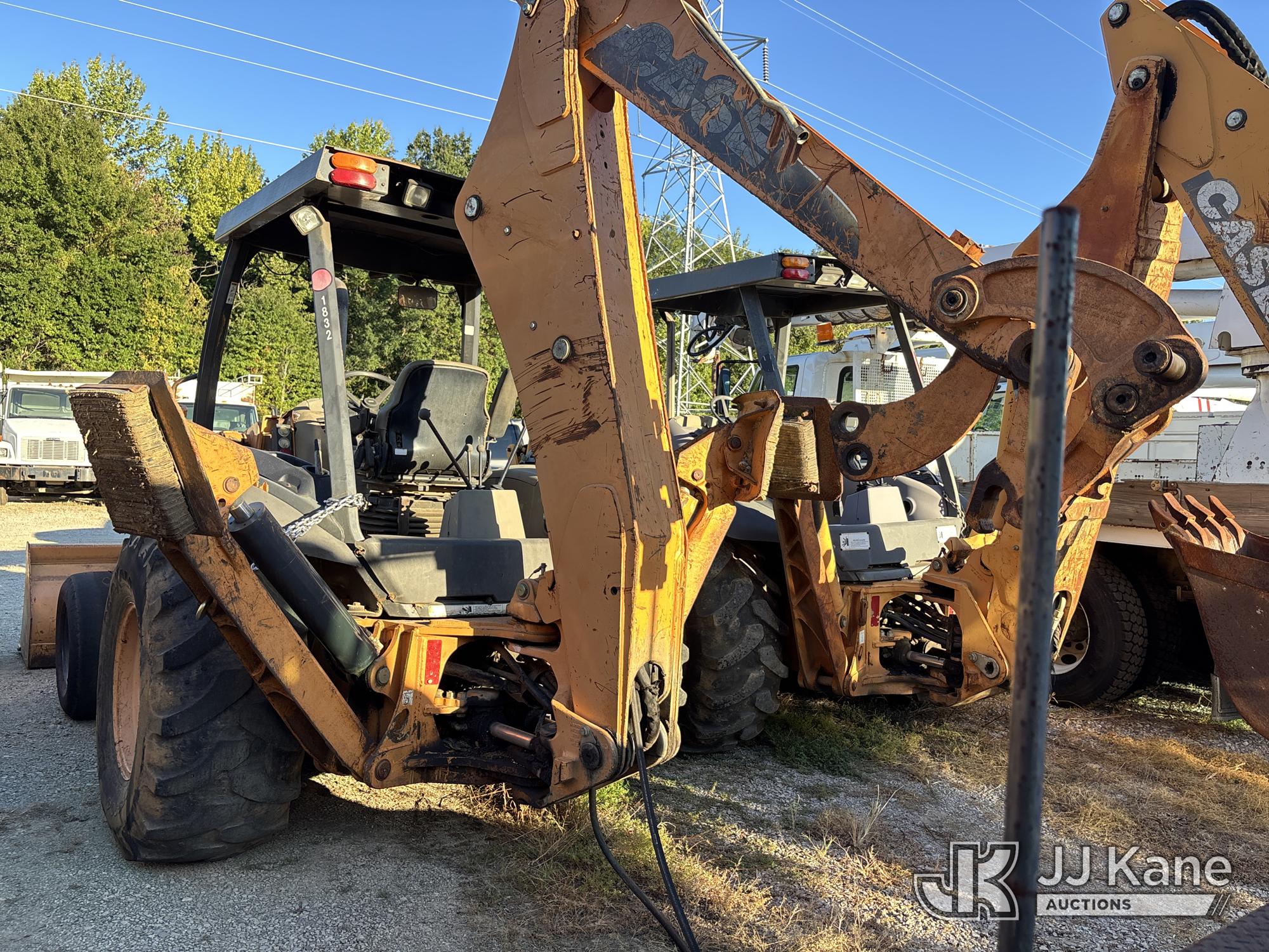2011 Case 590 SUPER N