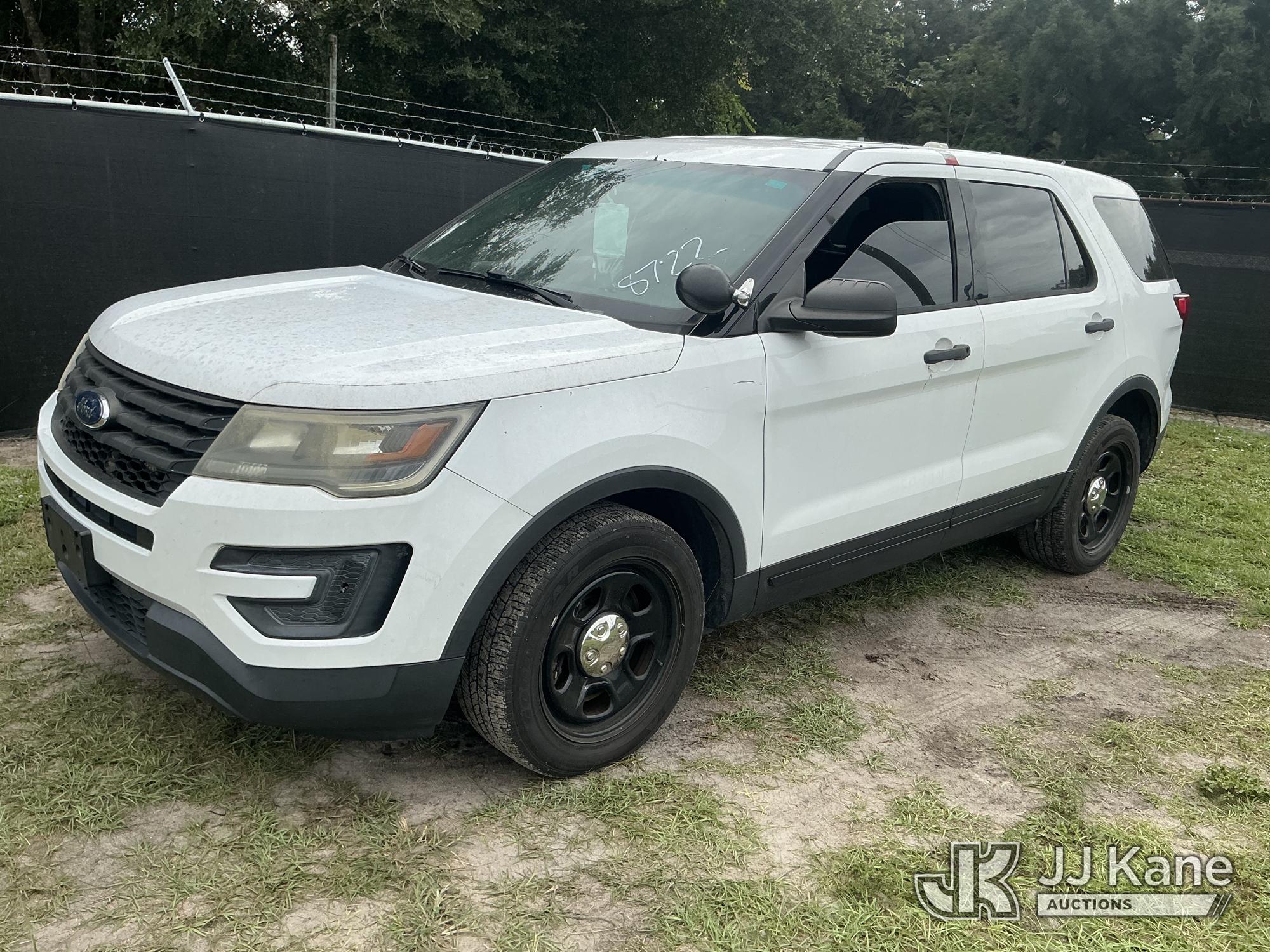 Photo of 2017 Ford Explorer AWD Police Interceptor
