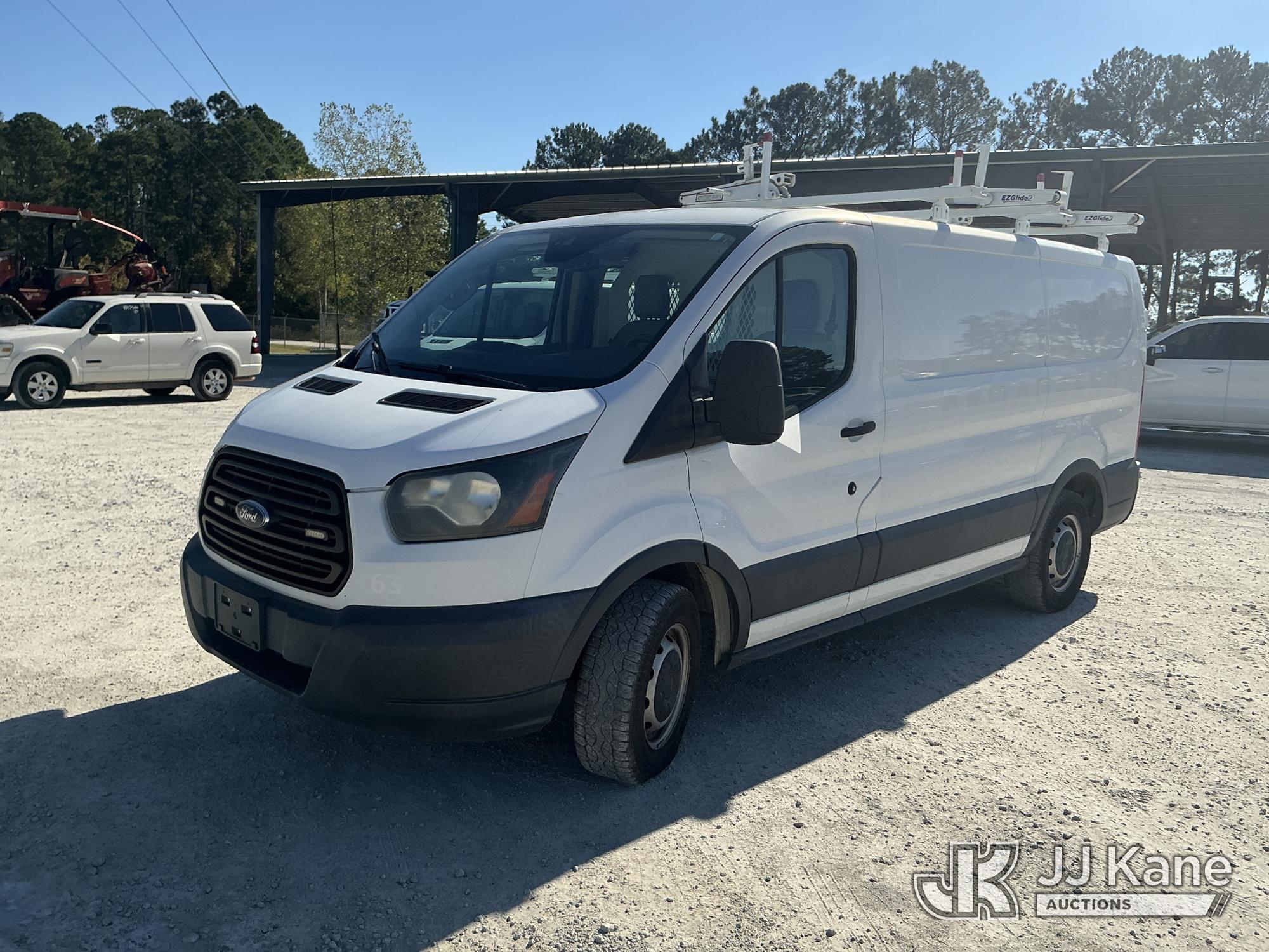 Photo of 2017 Ford Transit 150