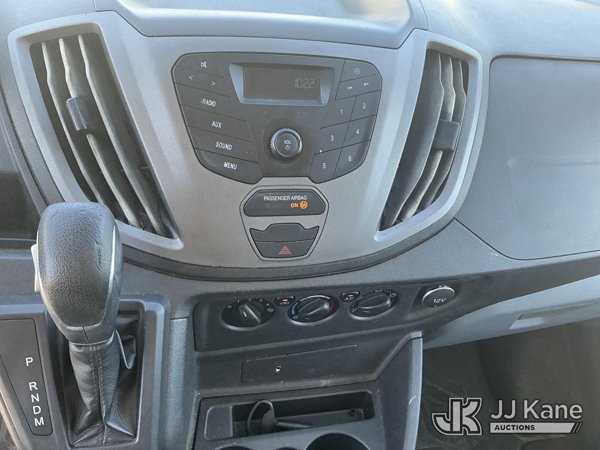 2017 Ford TRANSIT 150