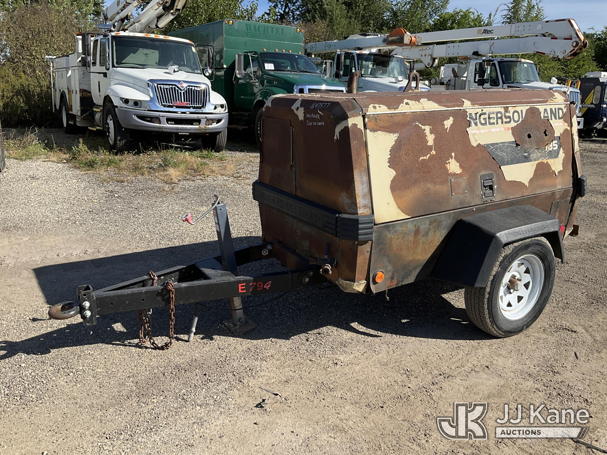 Photo of 2000 Ingersoll Rand P185WJD