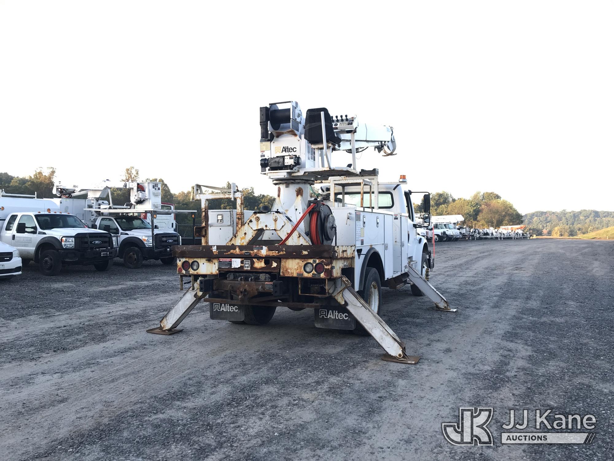 2019 Freightliner M2