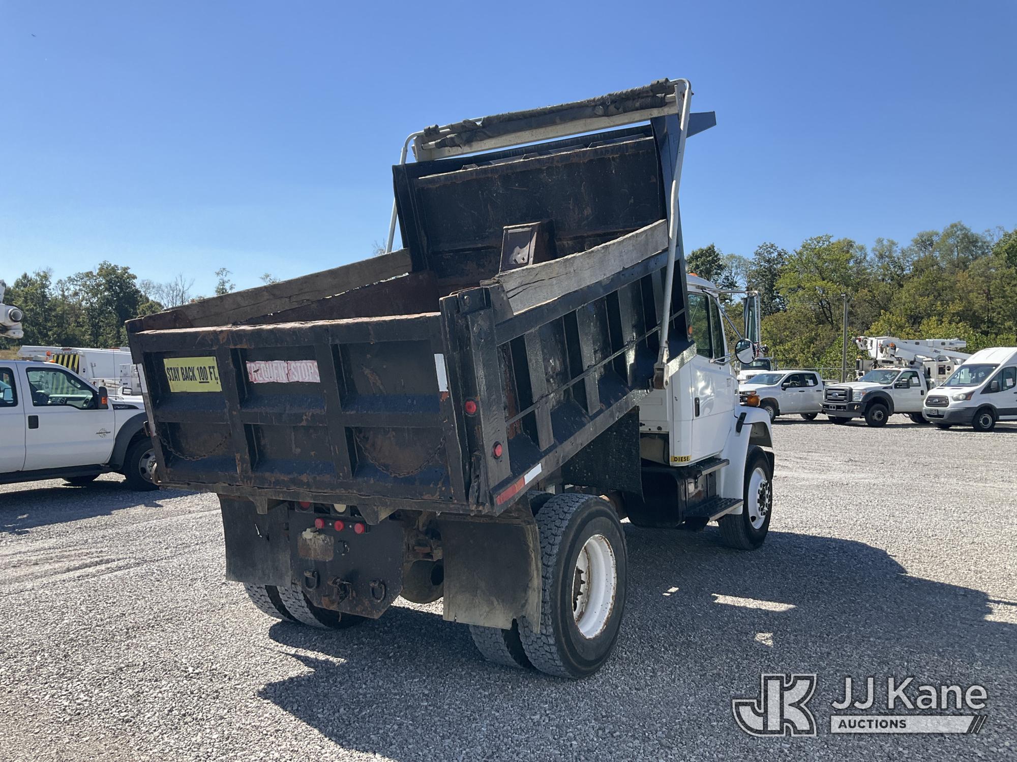 1999 Freightliner FL70
