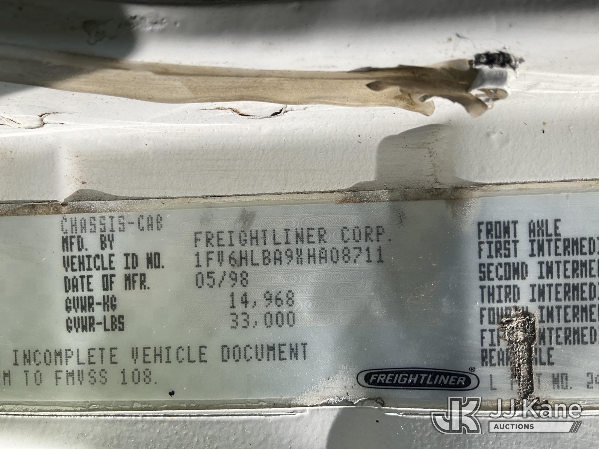 1999 Freightliner FL70