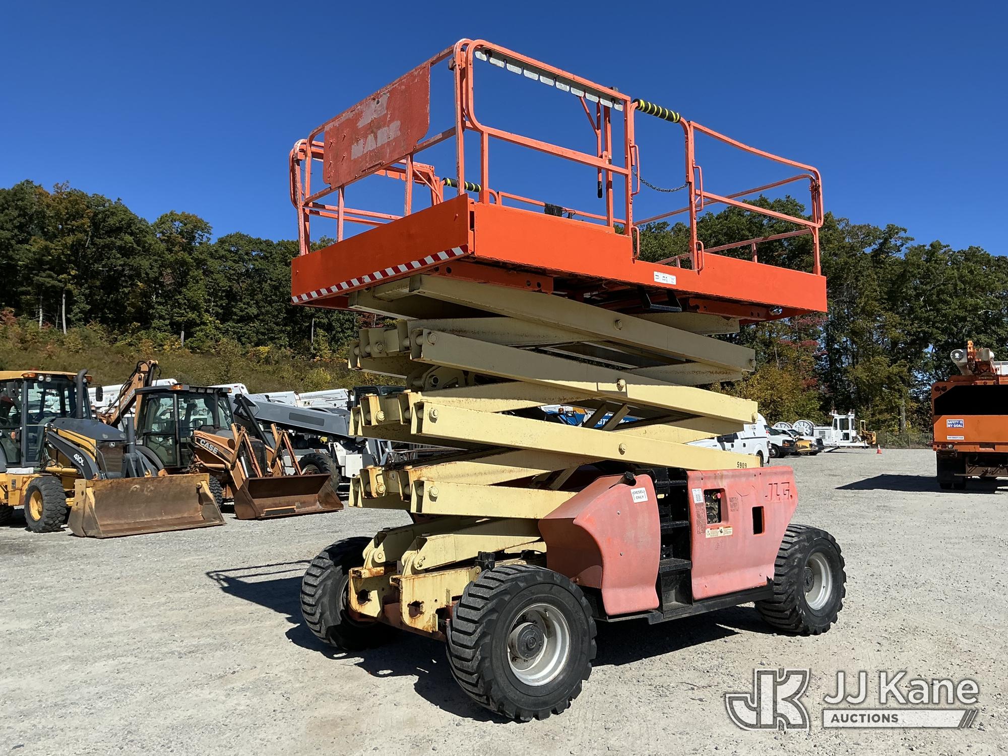 Photo of 2002 JLG 4394RT