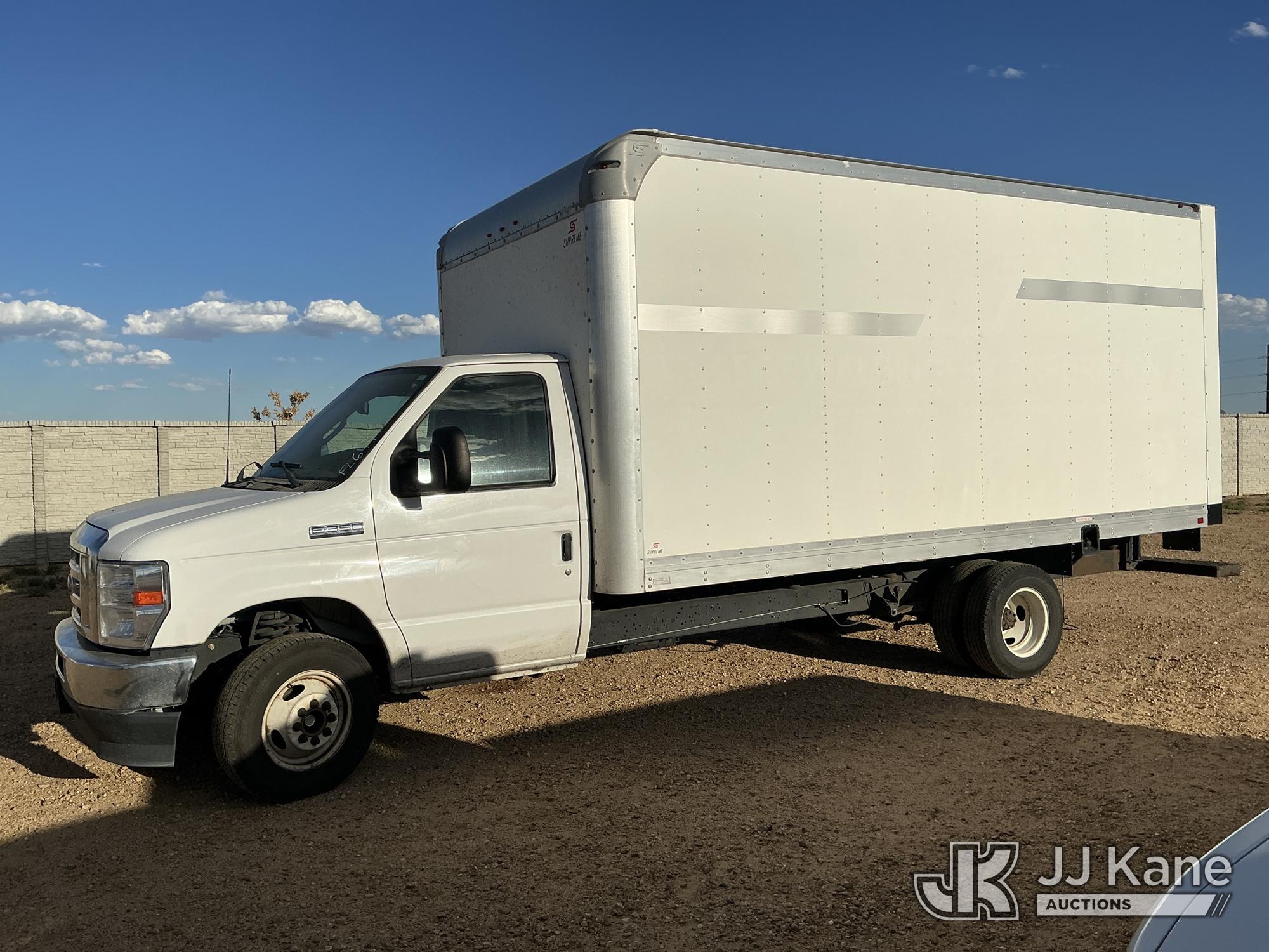 2023 Ford E-350