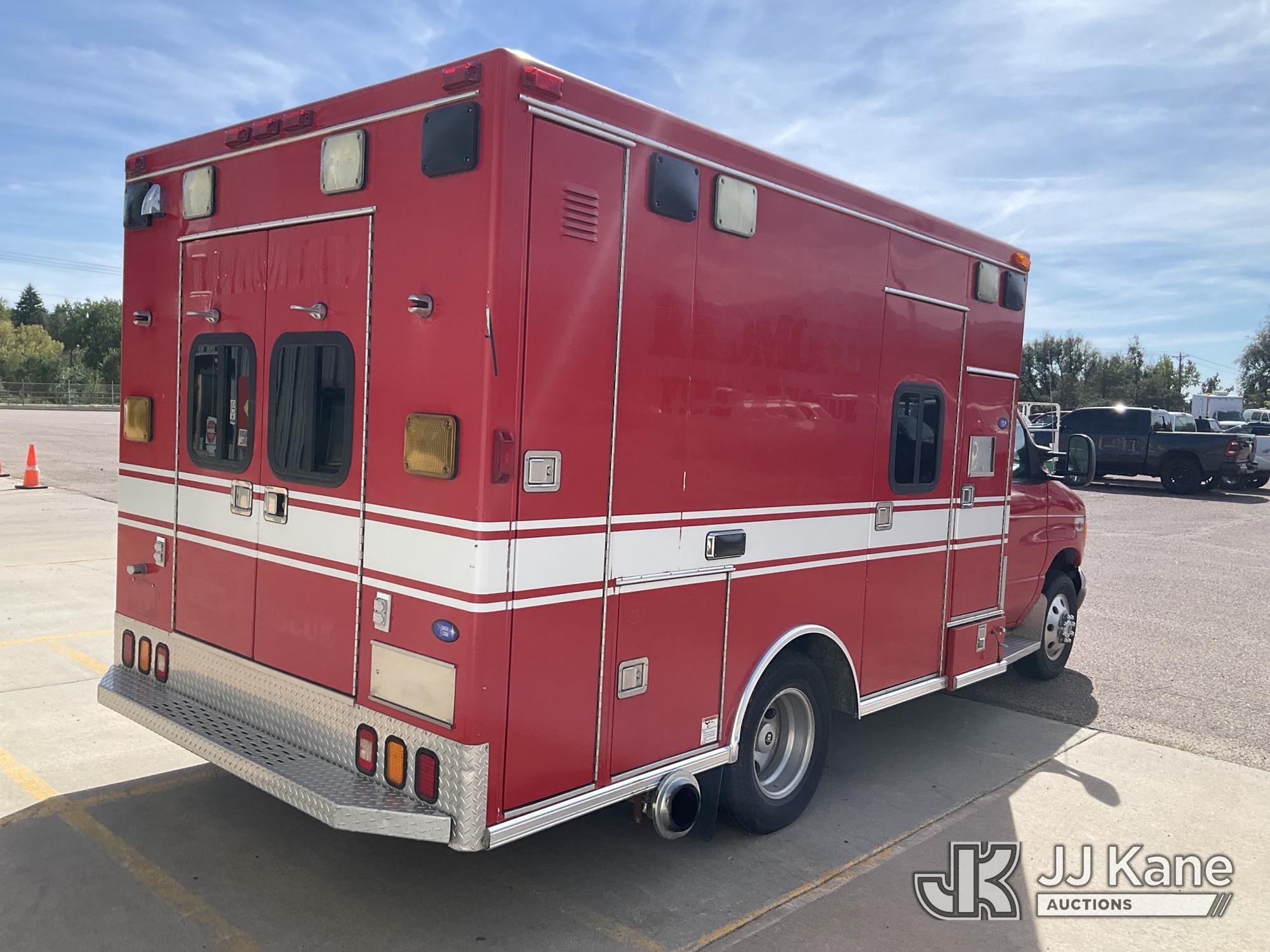 2003 Ford E-350