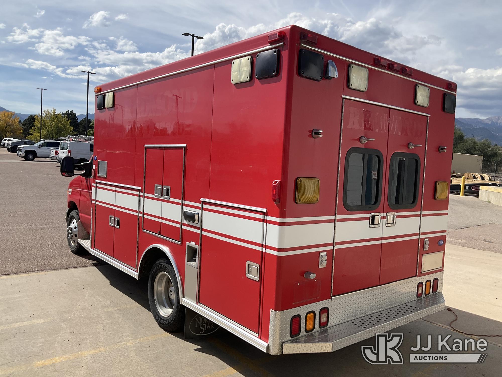 2003 Ford E-350